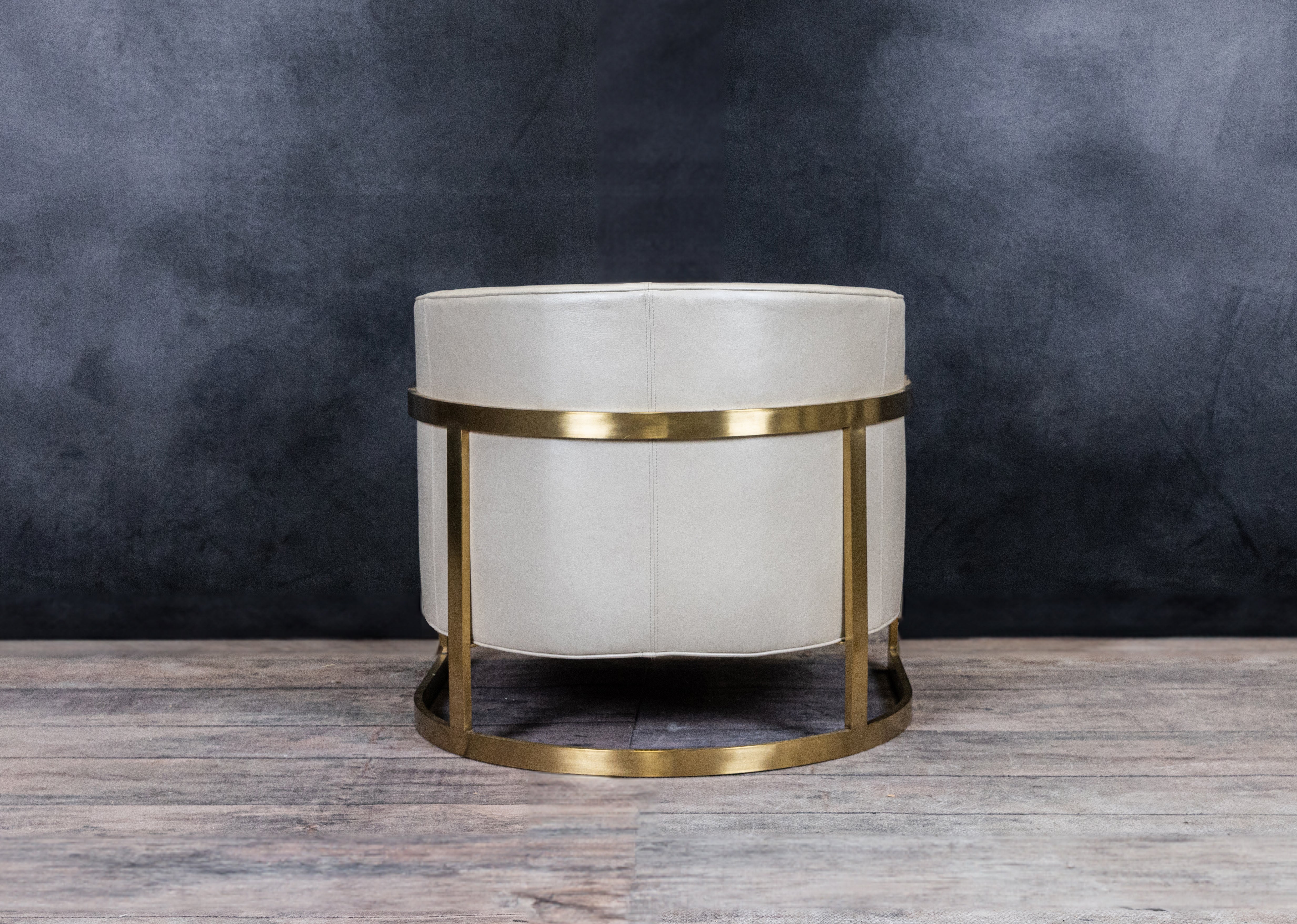 FAUTEUIL EN CUIR AUDREY