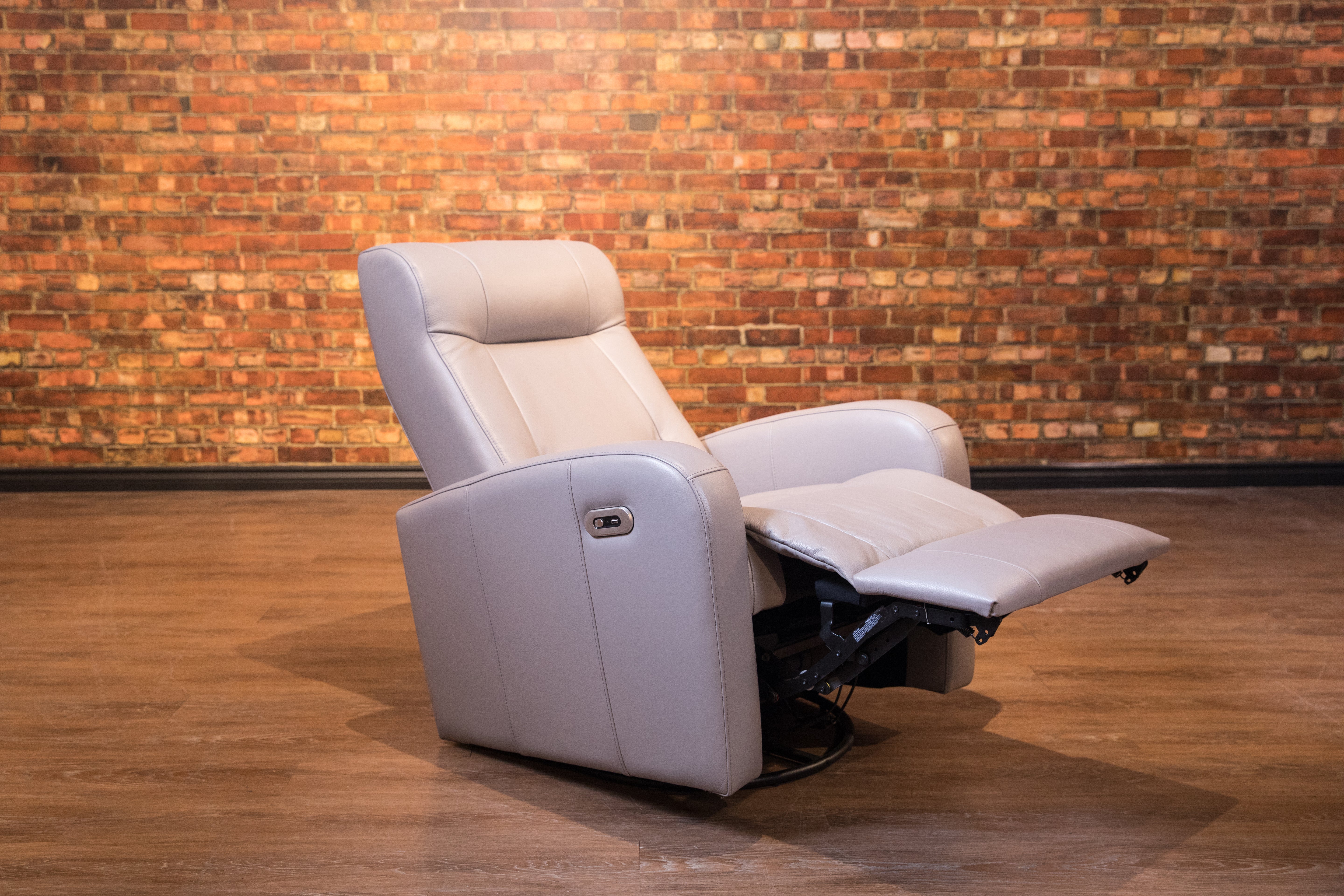 FAUTEUIL INCLINABLE EN CUIR IOWA