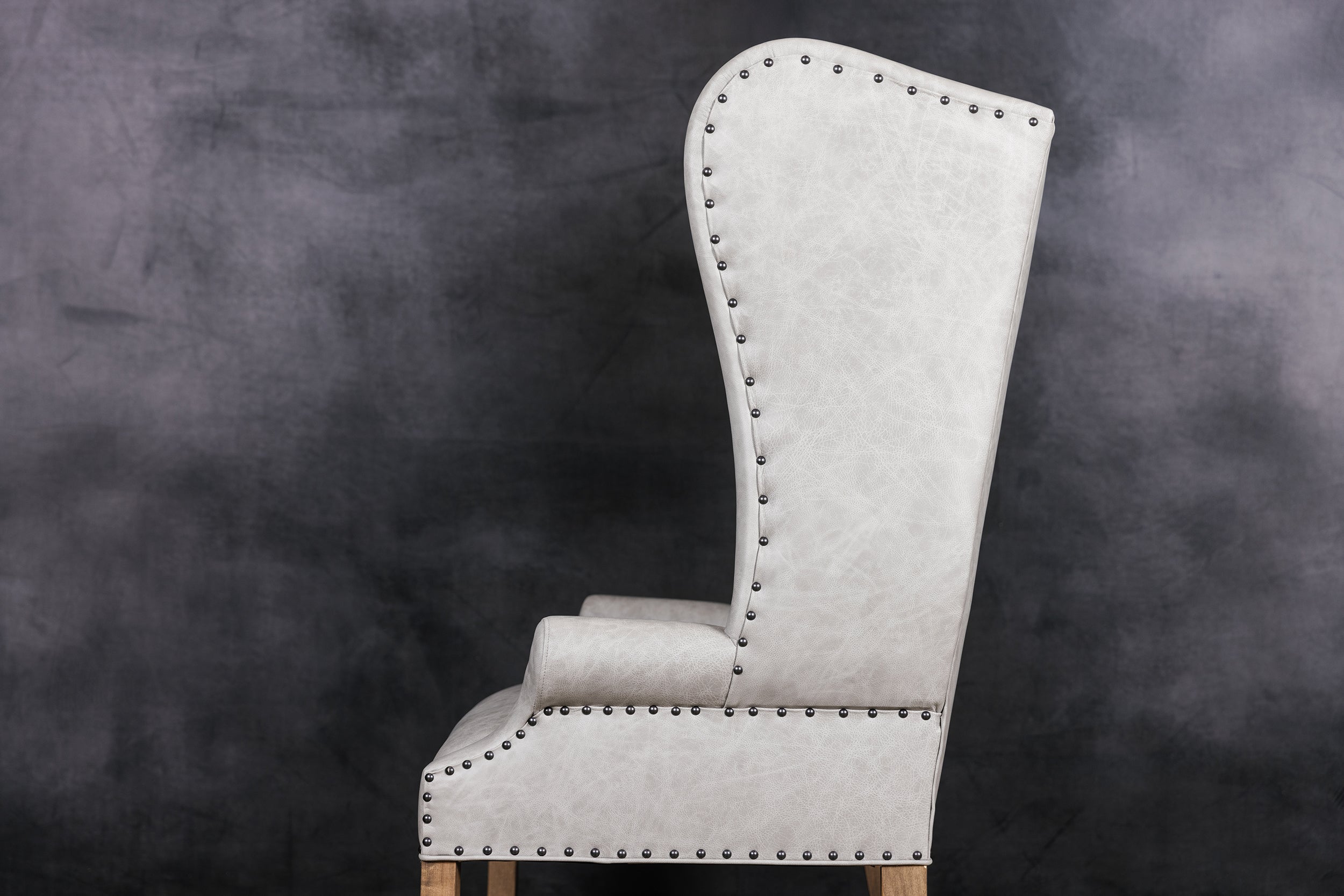 THE LAURENTIAN WING CHAIR