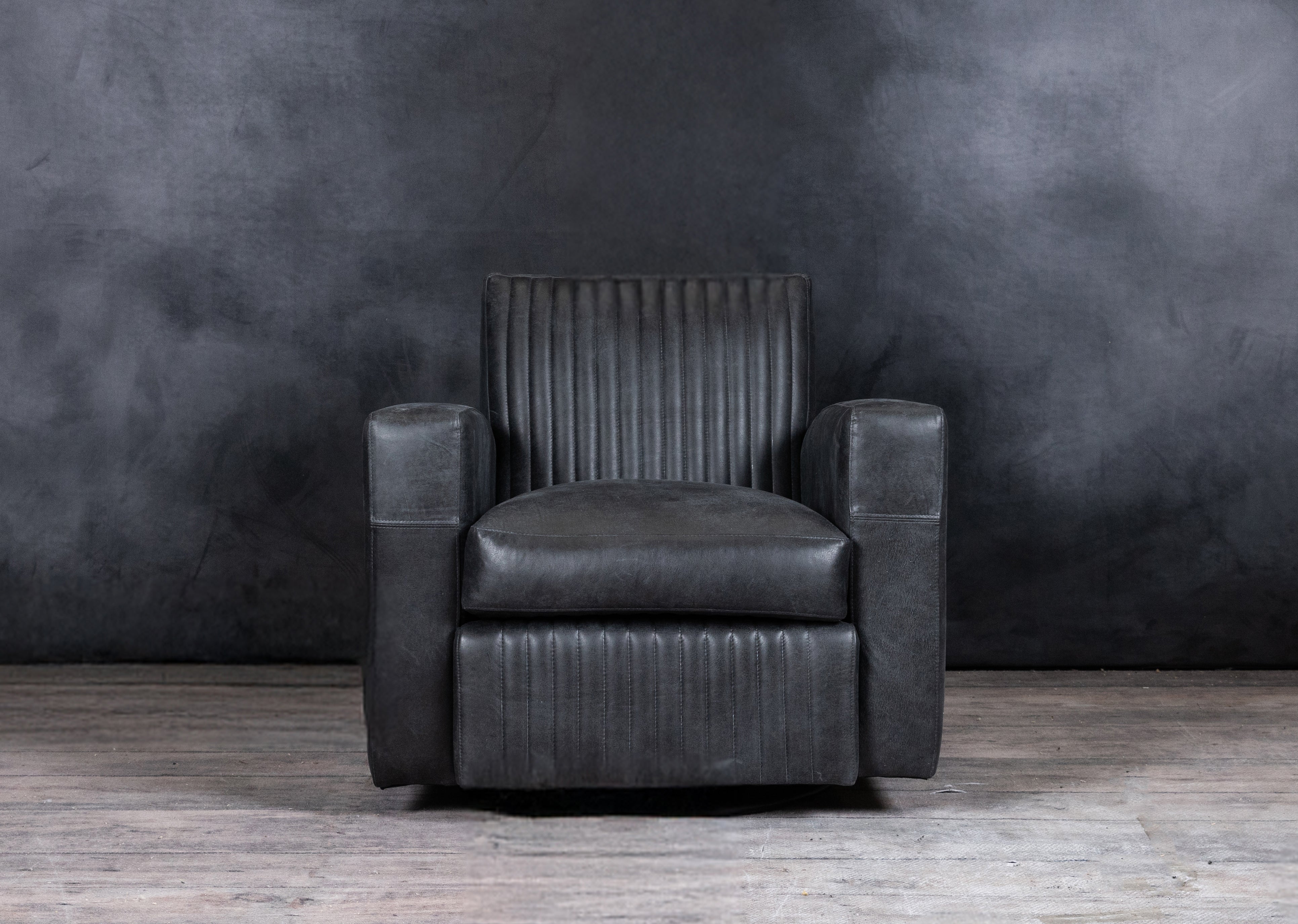 REBEL CHAIR