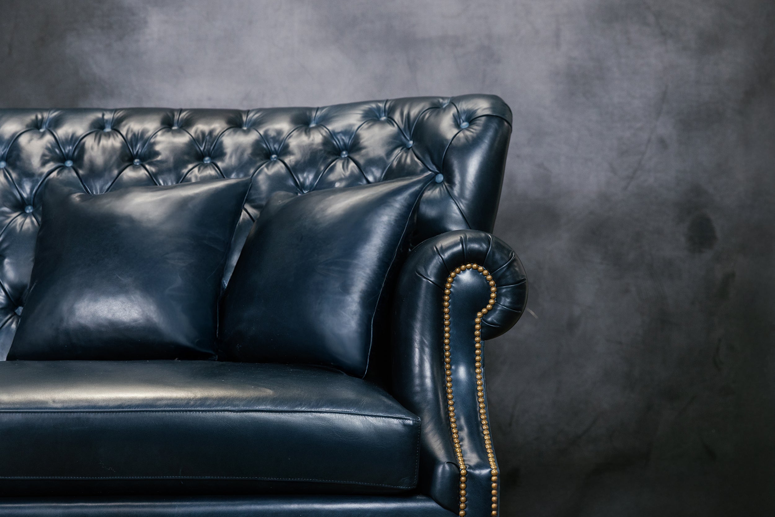 Canapé en cuir pour écrivains