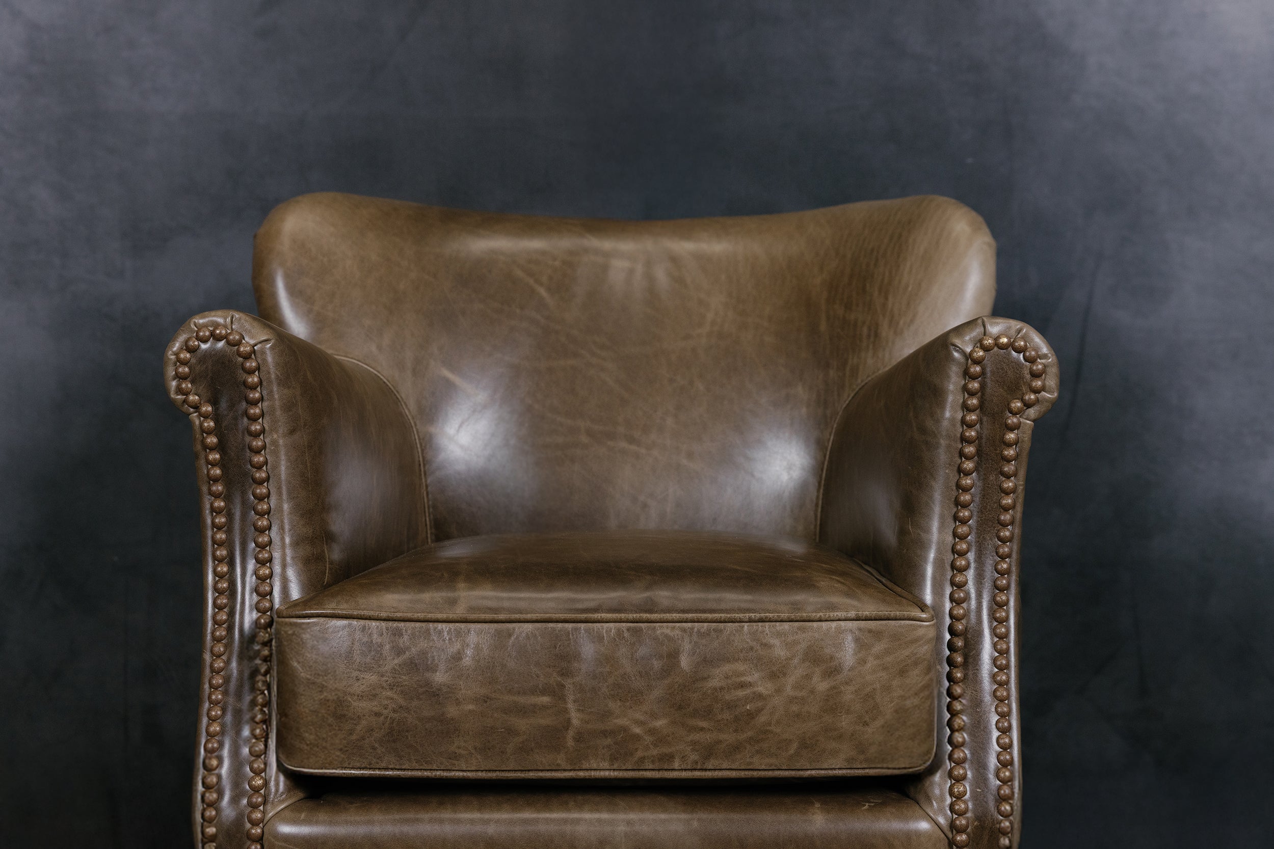 FAUTEUIL EN CUIR NAPOLÉON