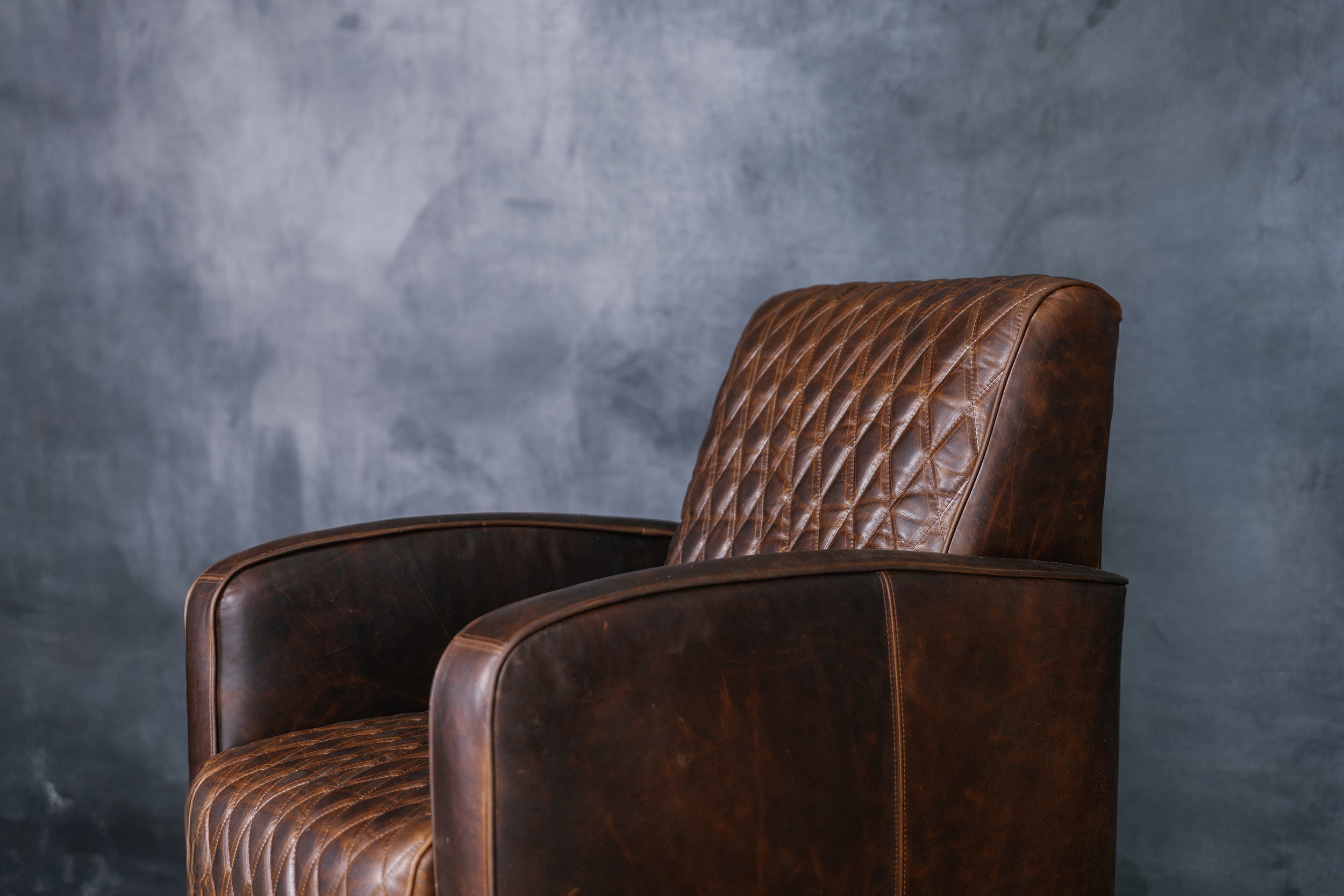 RETRO QUILT LEATHER CHAIR