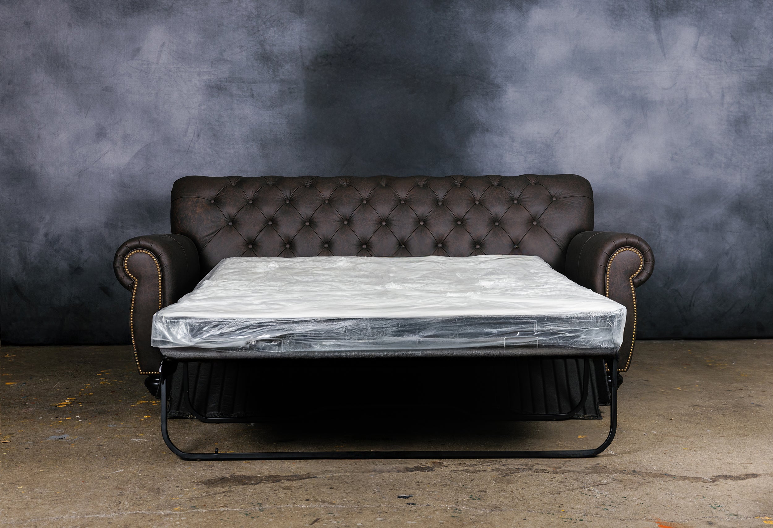 CANAPÉ-LIT WESTMINSTER EN CUIR QUEEN