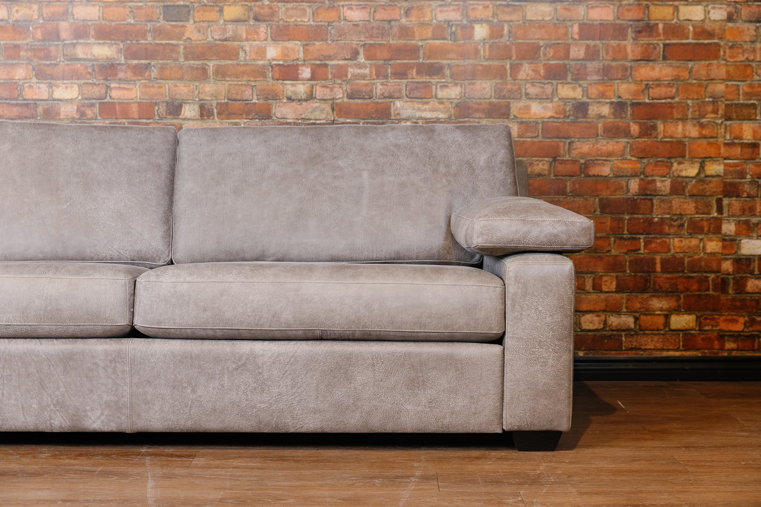 TRIBESMAN LEATHER SOFA FLOOR MODEL