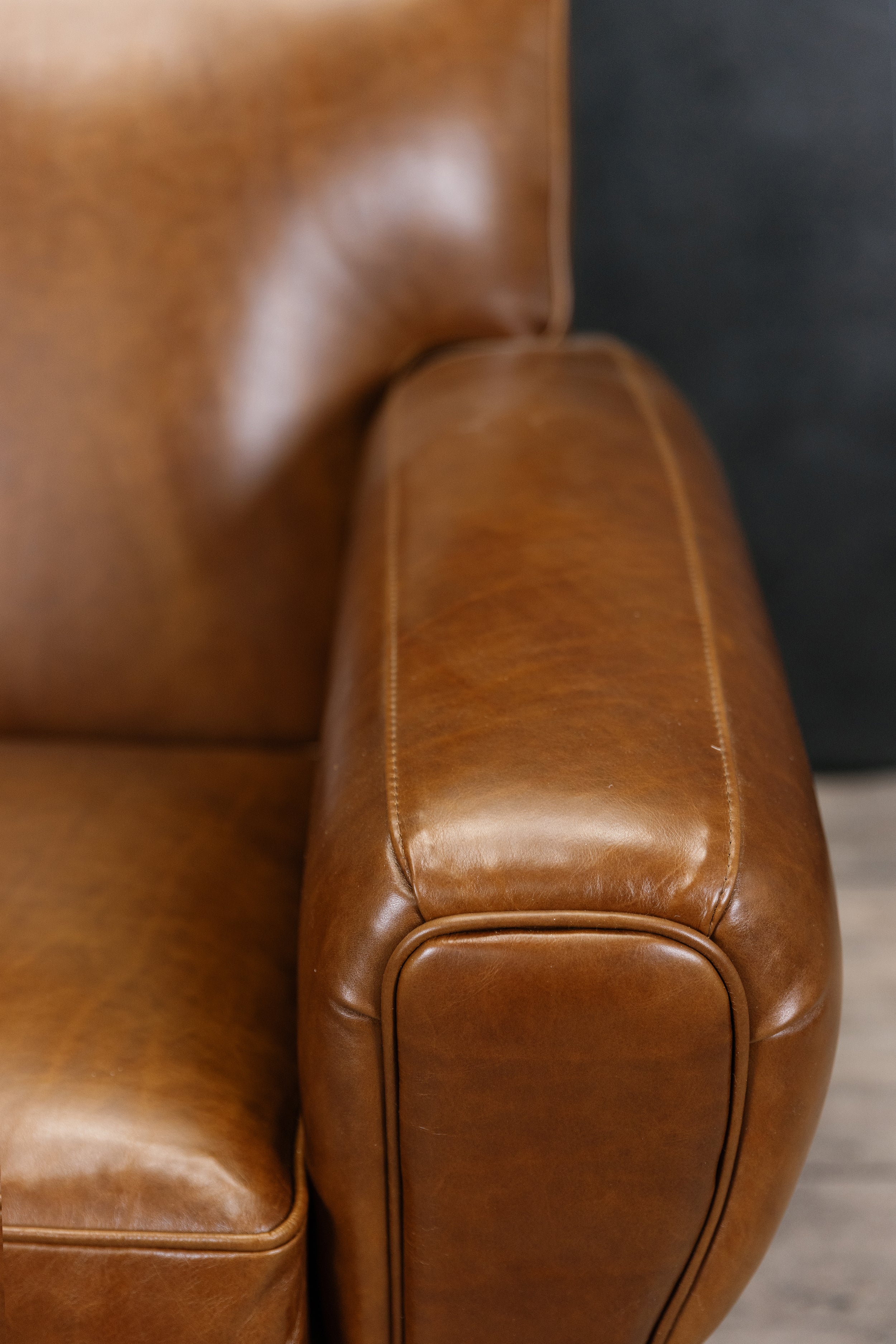 CHAISE EN CUIR BACHELOR