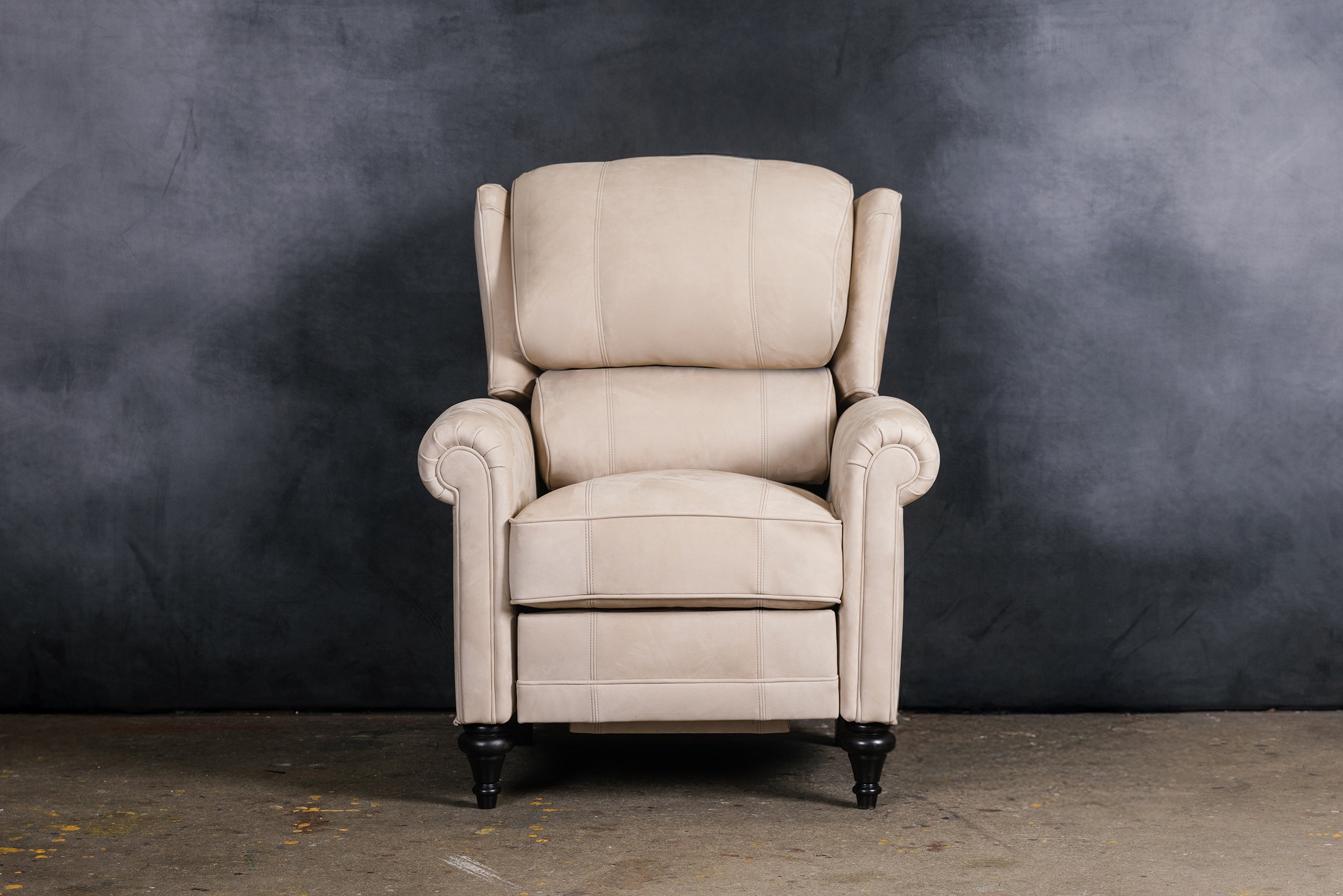 FAUTEUIL INCLINABLE JAMISON À OREILLES