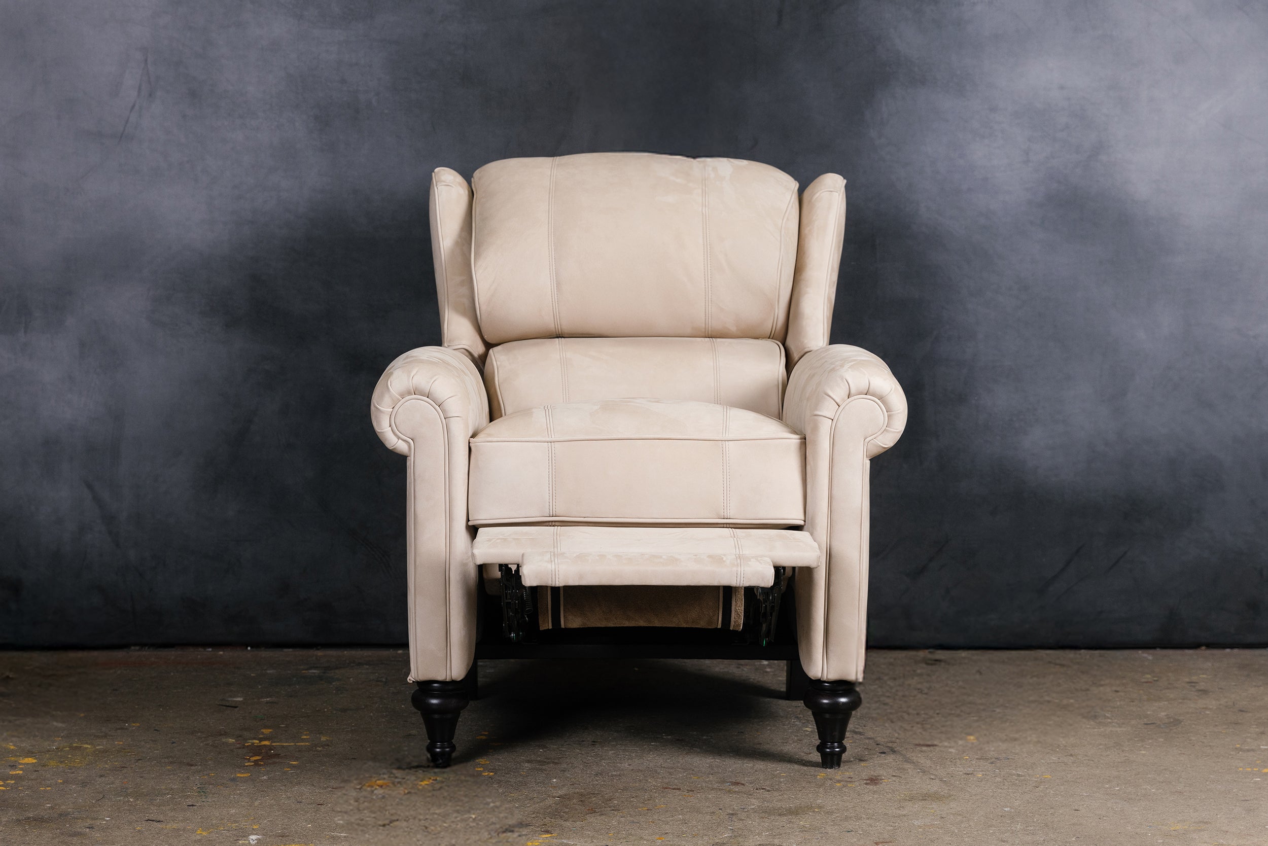 FAUTEUIL INCLINABLE JAMISON À OREILLES