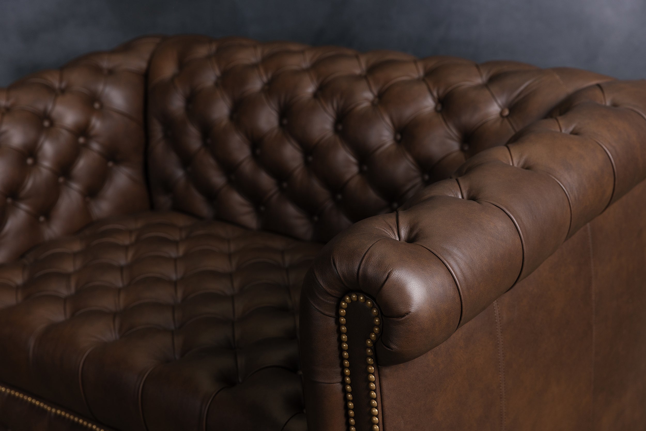 OXFORD LEATHER LOVESEAT