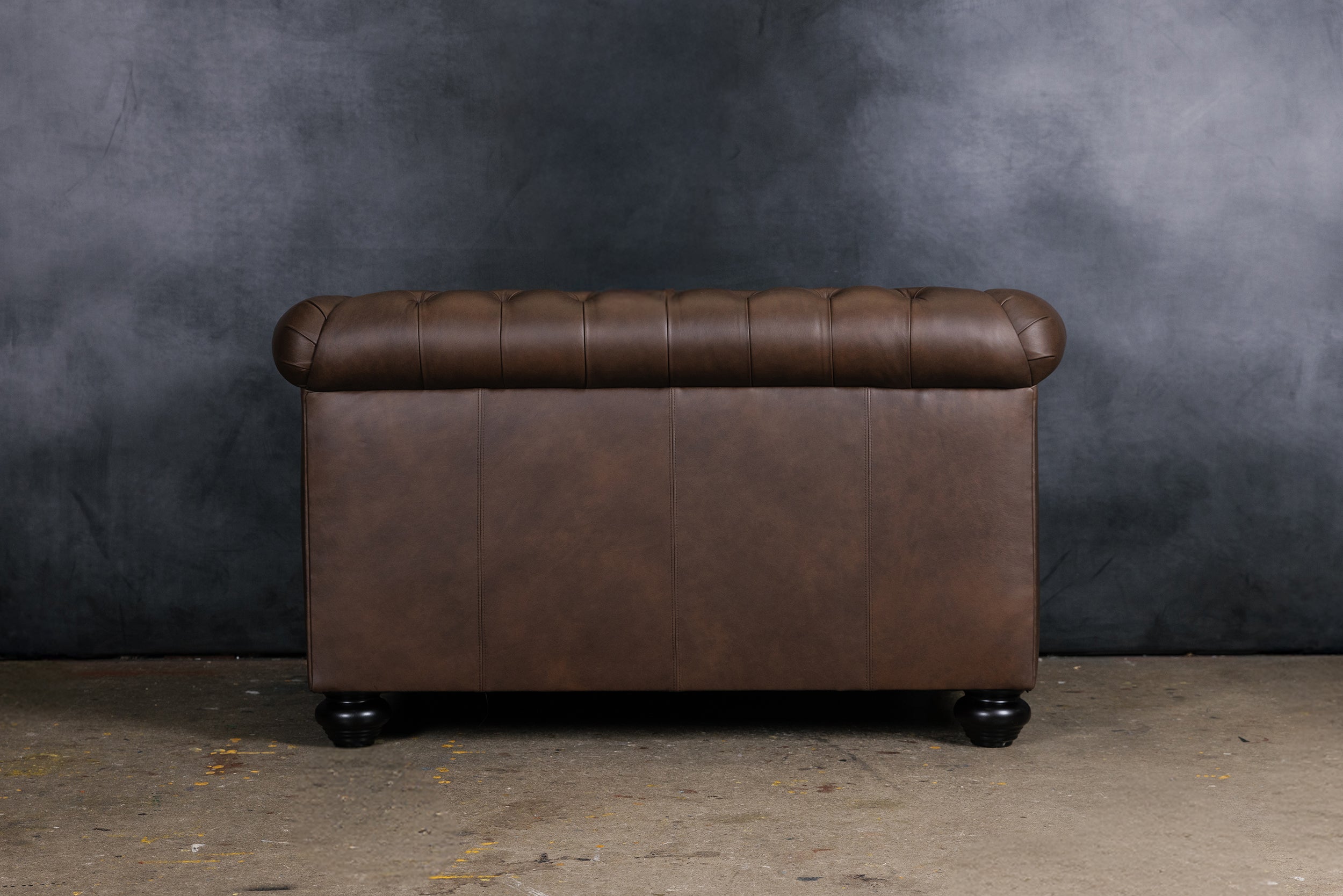 OXFORD LEATHER LOVESEAT