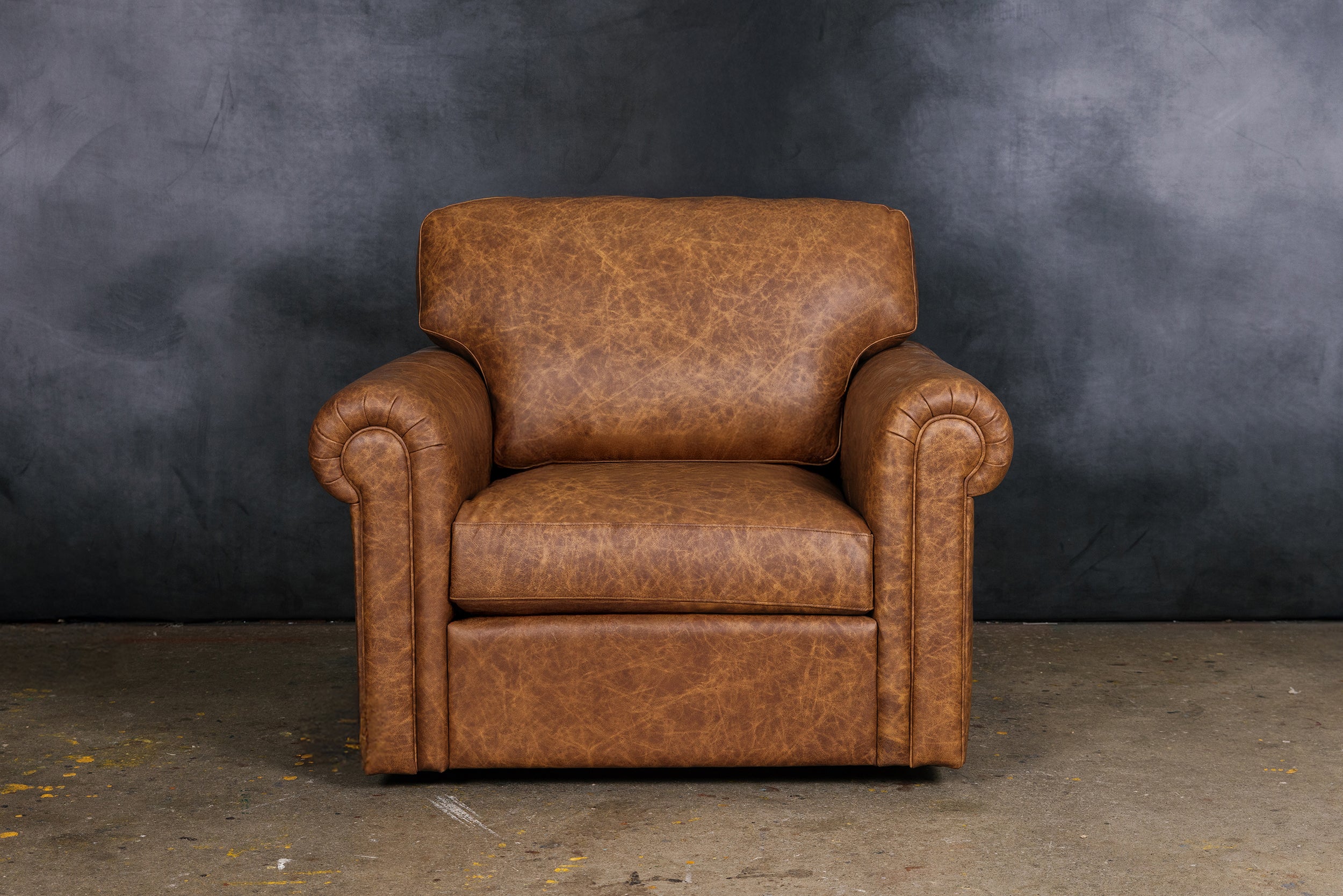 DUKE OF LANCASTER LARGE SWIVEL CHAIR