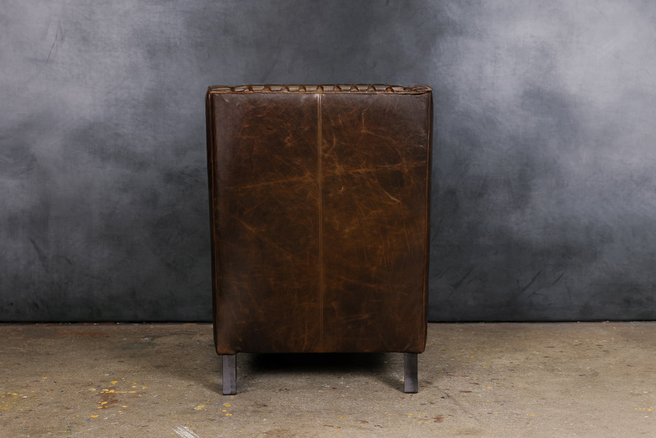 HEMINGWAY LEATHER CHAIR