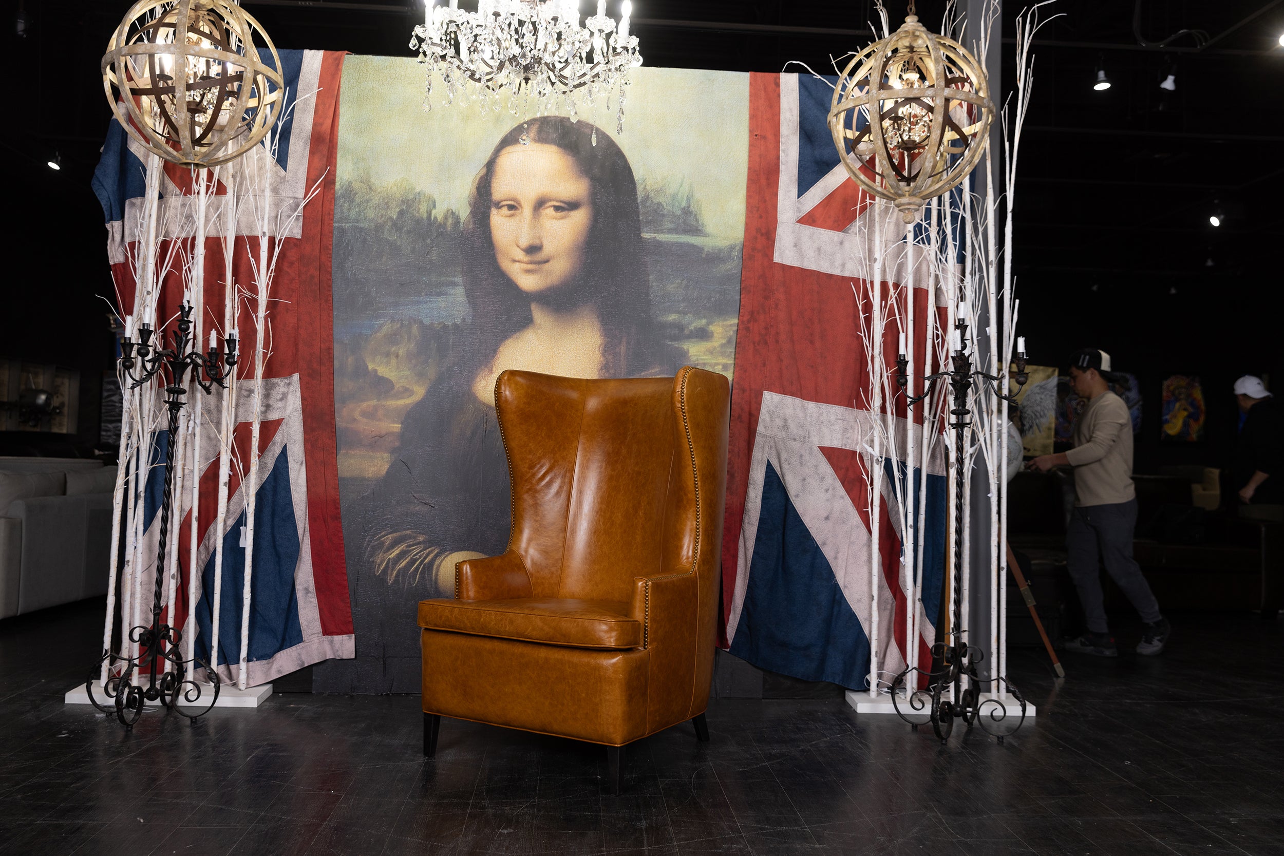 SIR GALAHAD CHAIR FLOOR MODEL