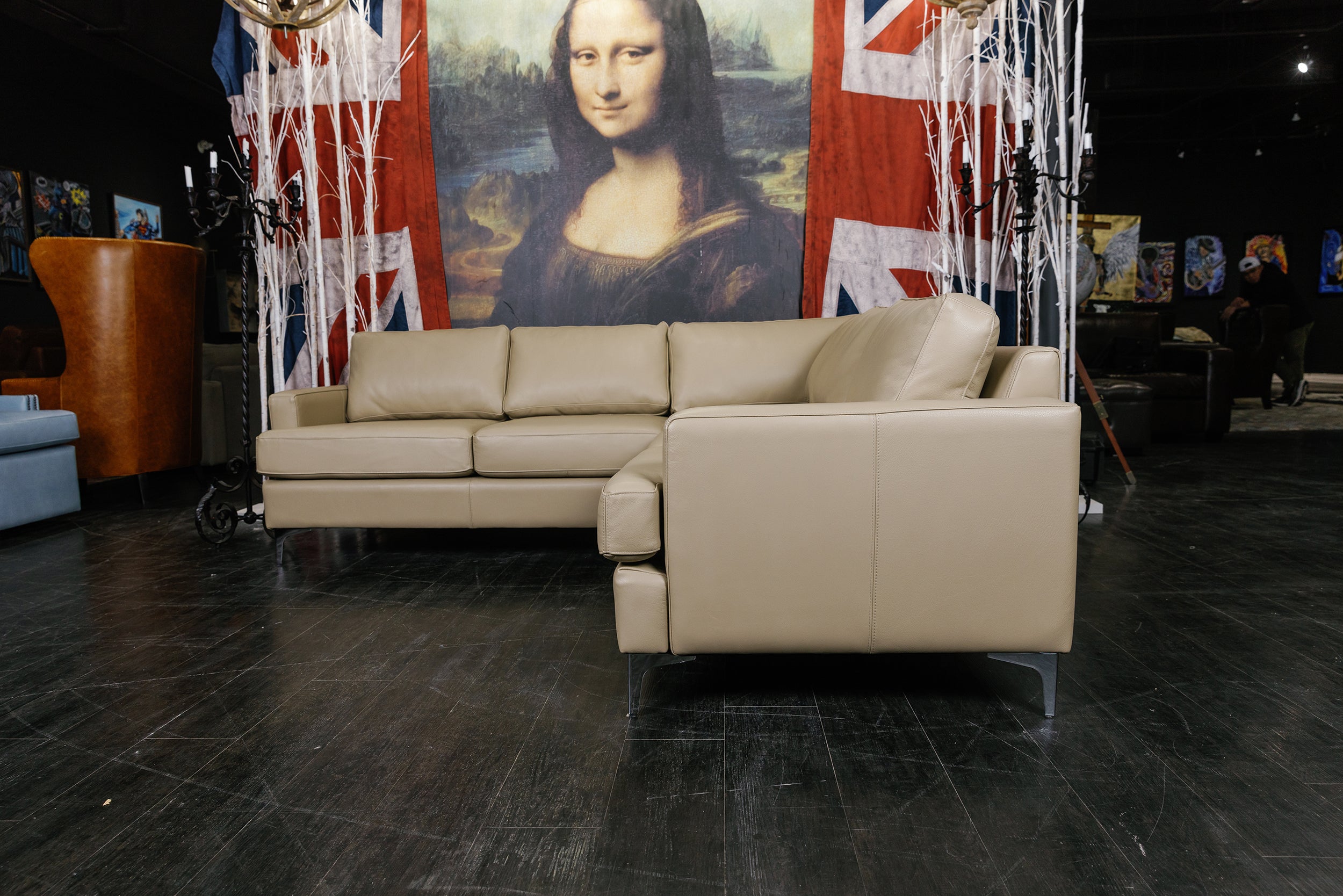 NEW YORK LEATHER SECTIONAL FLOOR MODEL AS IS