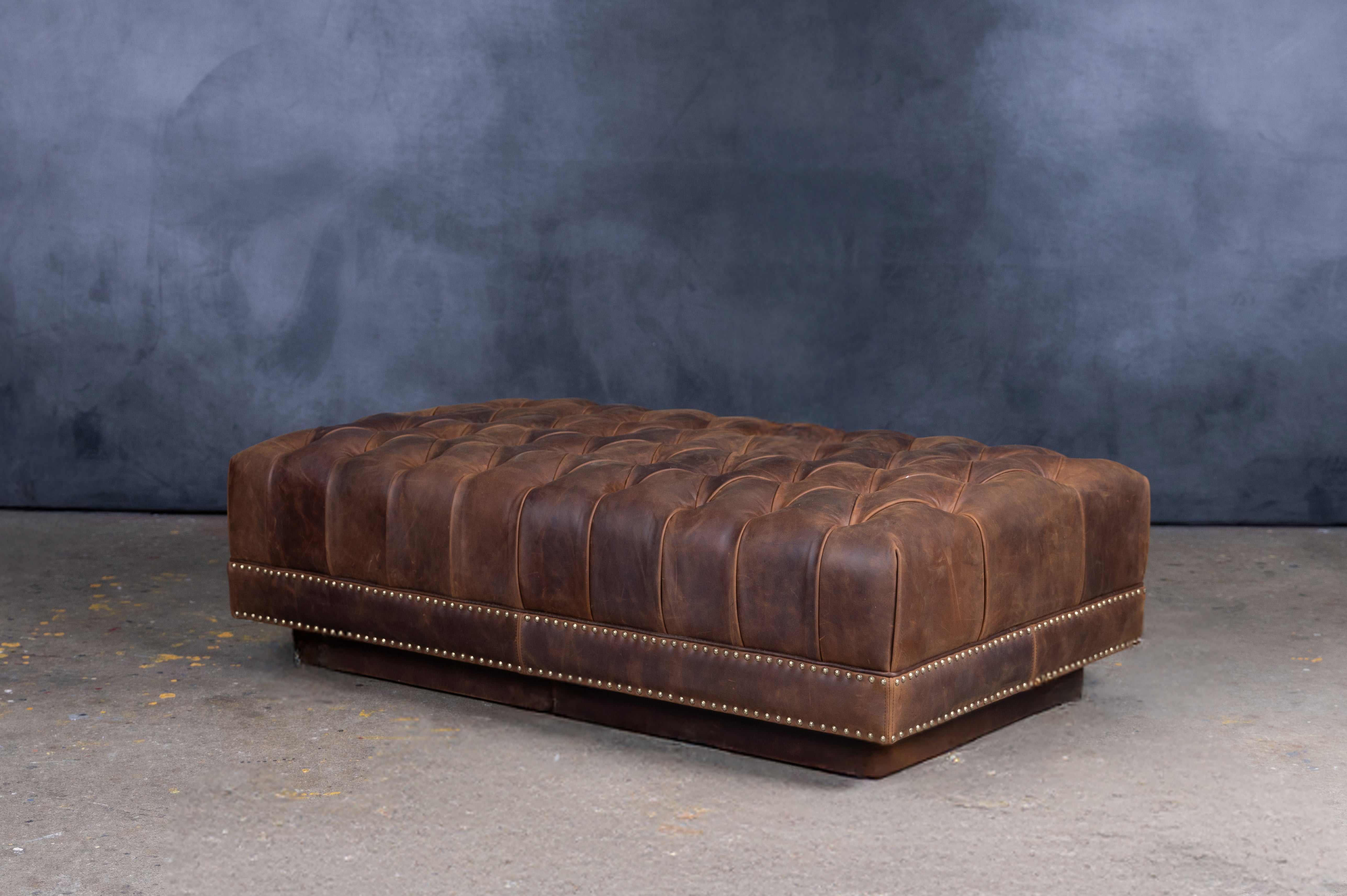 MICHELANGELO LEATHER OTTOMAN