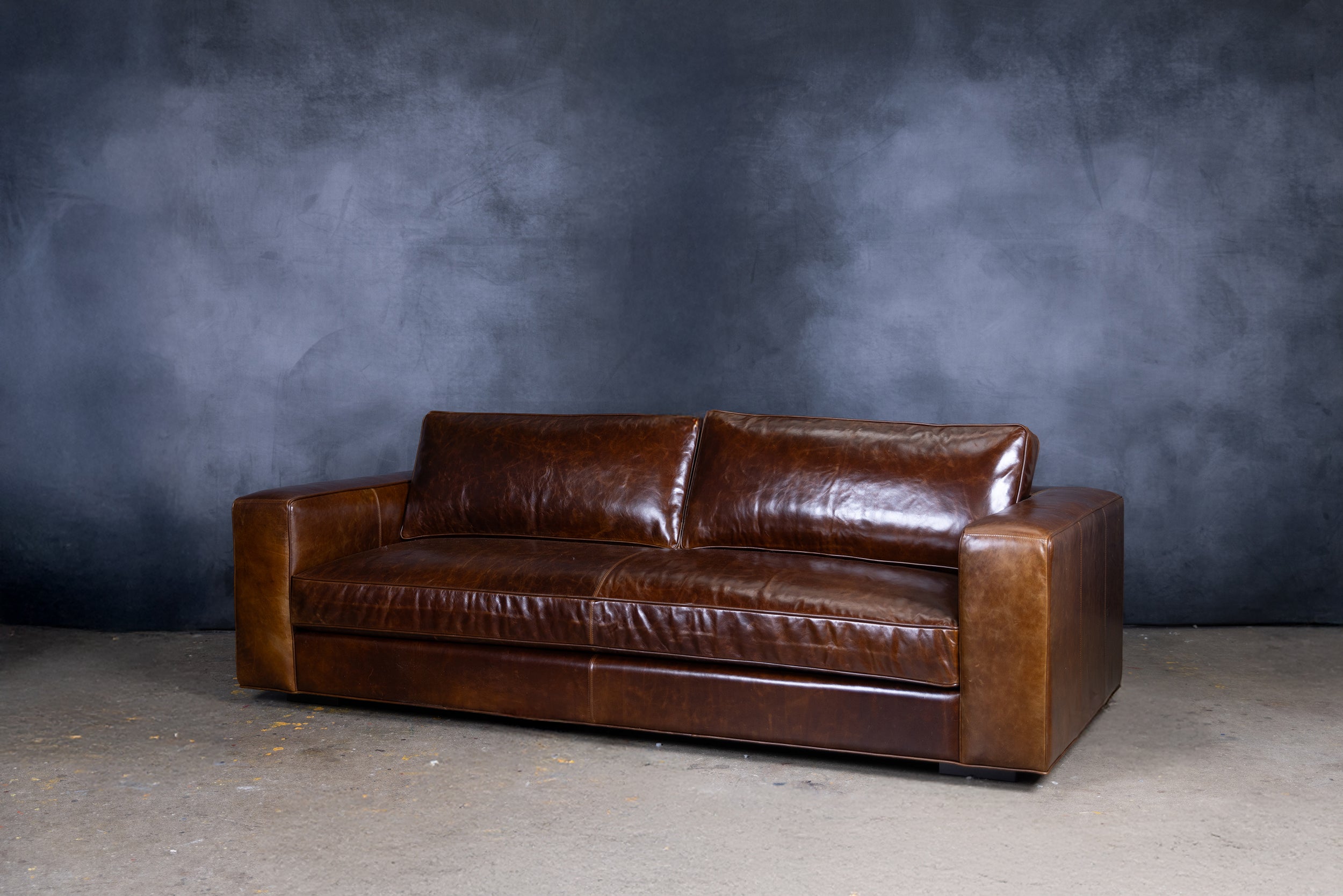 CANAPÉ EN CUIR MADDEX