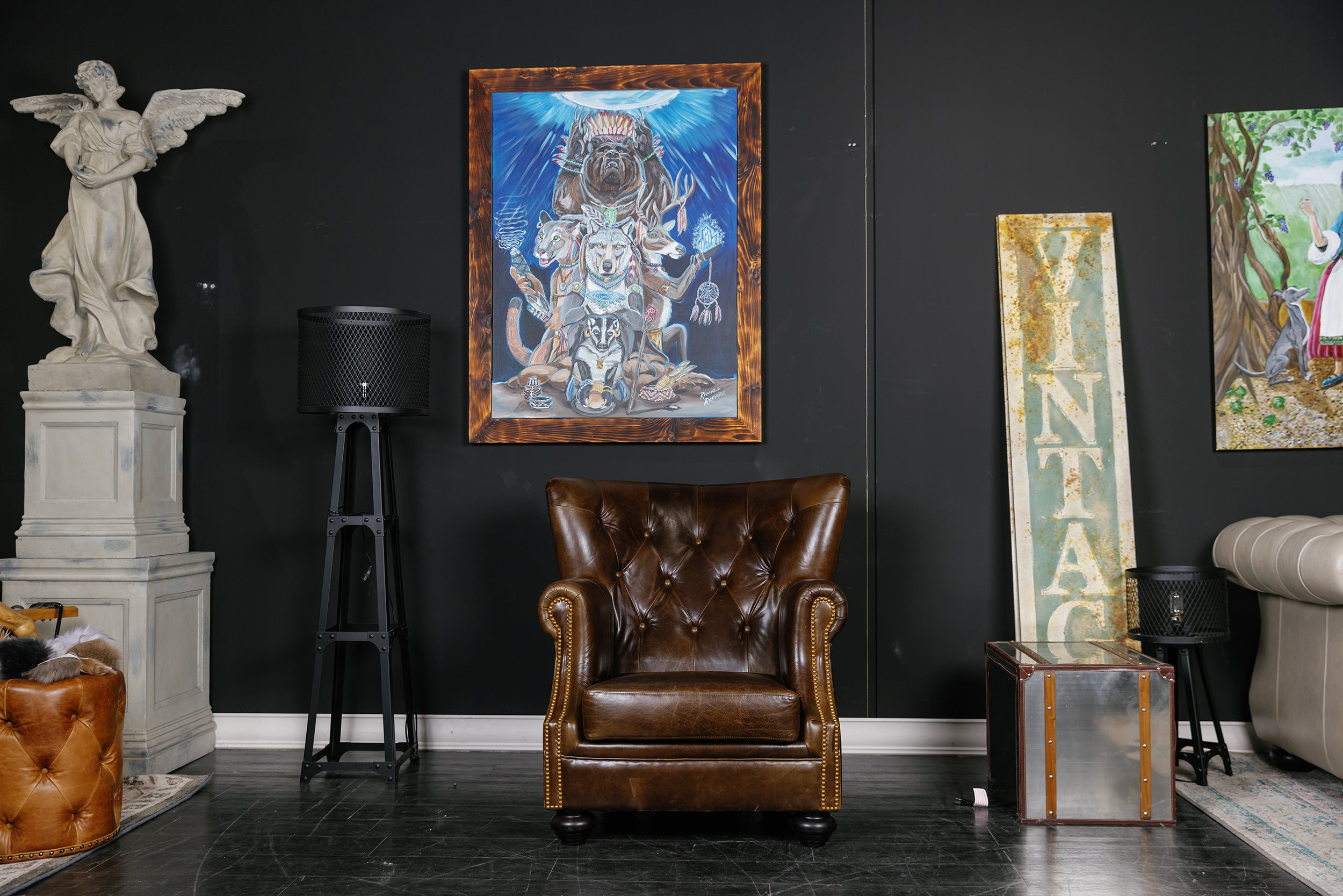 AFICIONADO CHAIR FLOOR MODEL BROWN (SOLD)