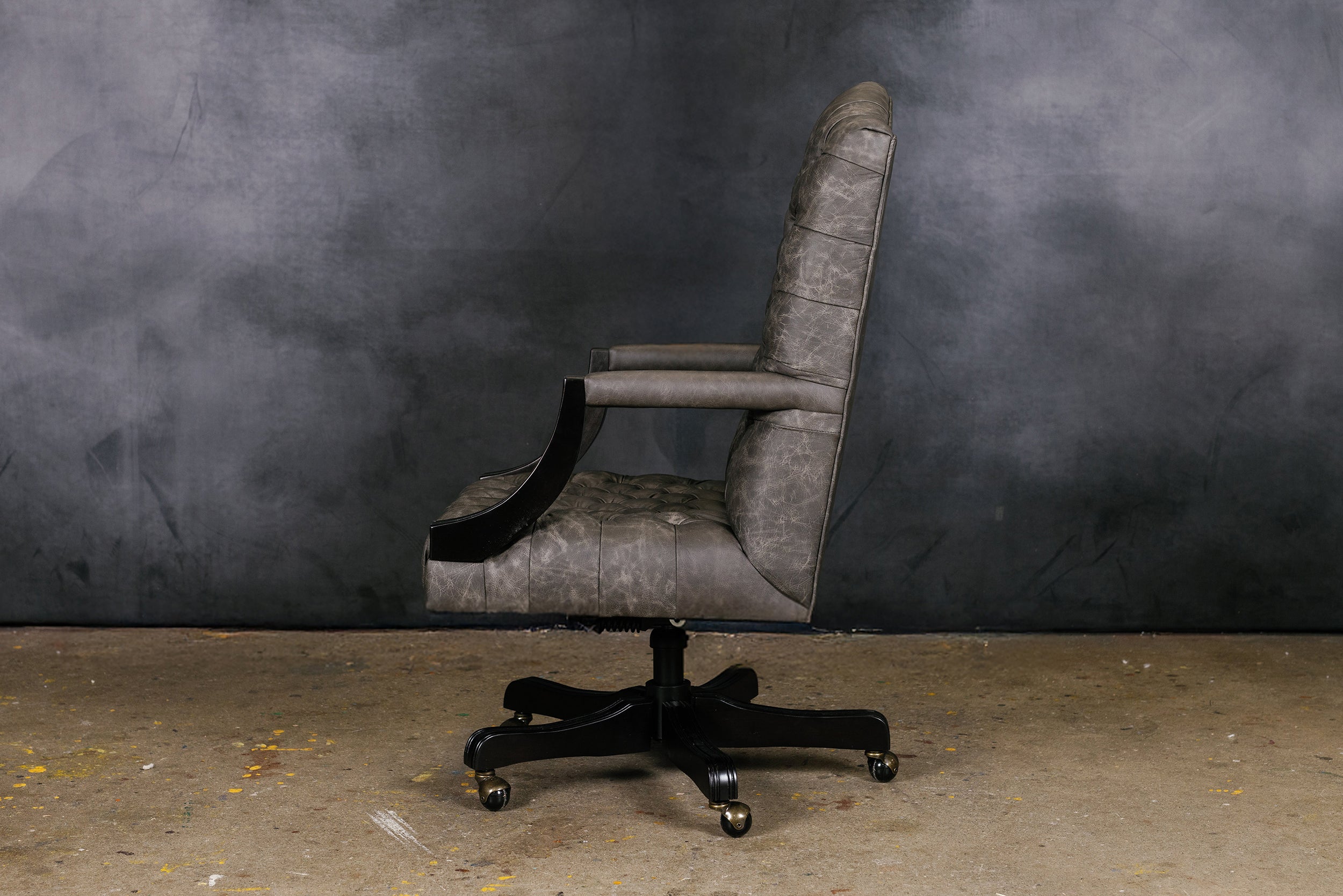 CAPITAL OFFICE CHAIR