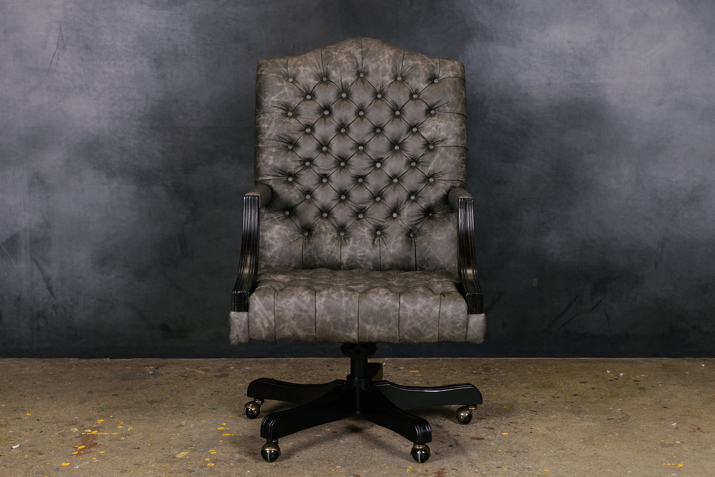 CAPITAL OFFICE CHAIR