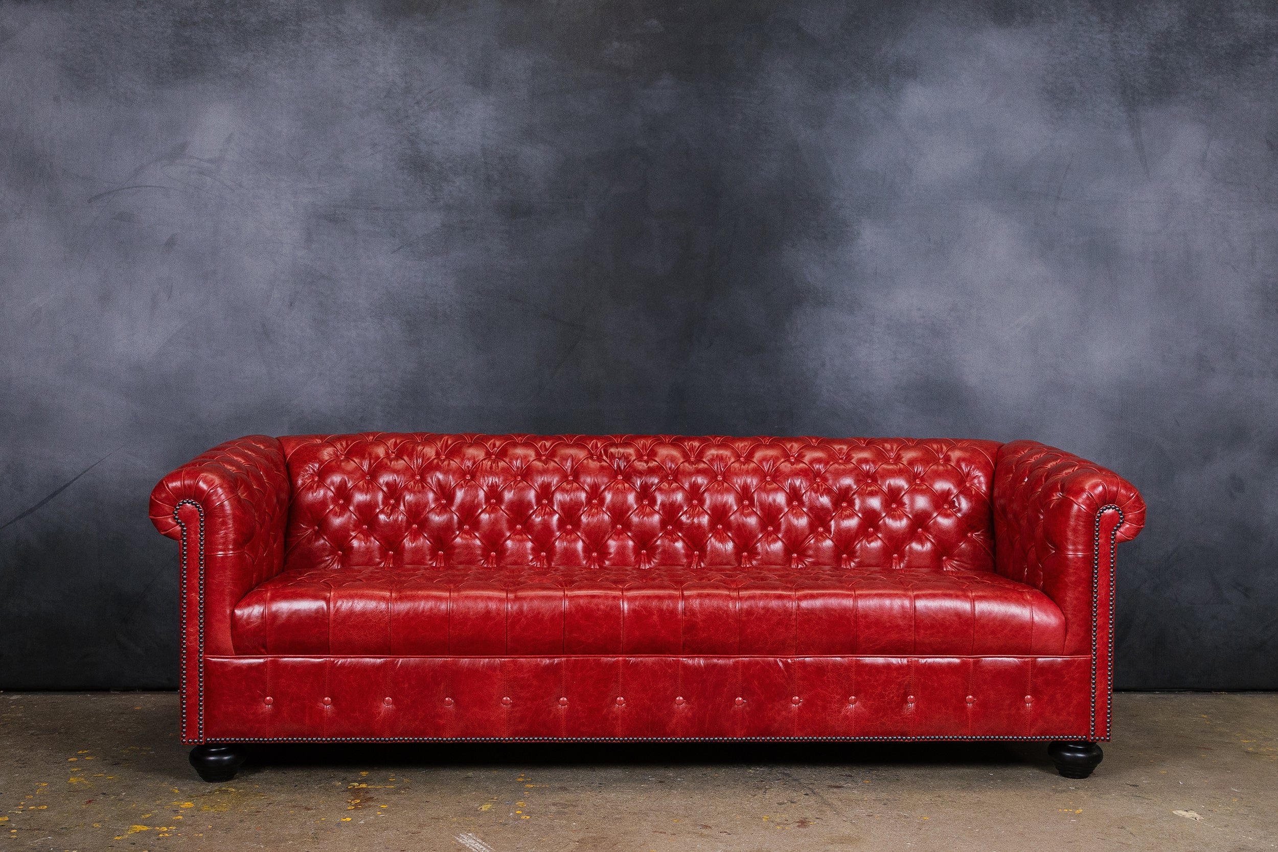 WALL STREET LEATHER SOFA