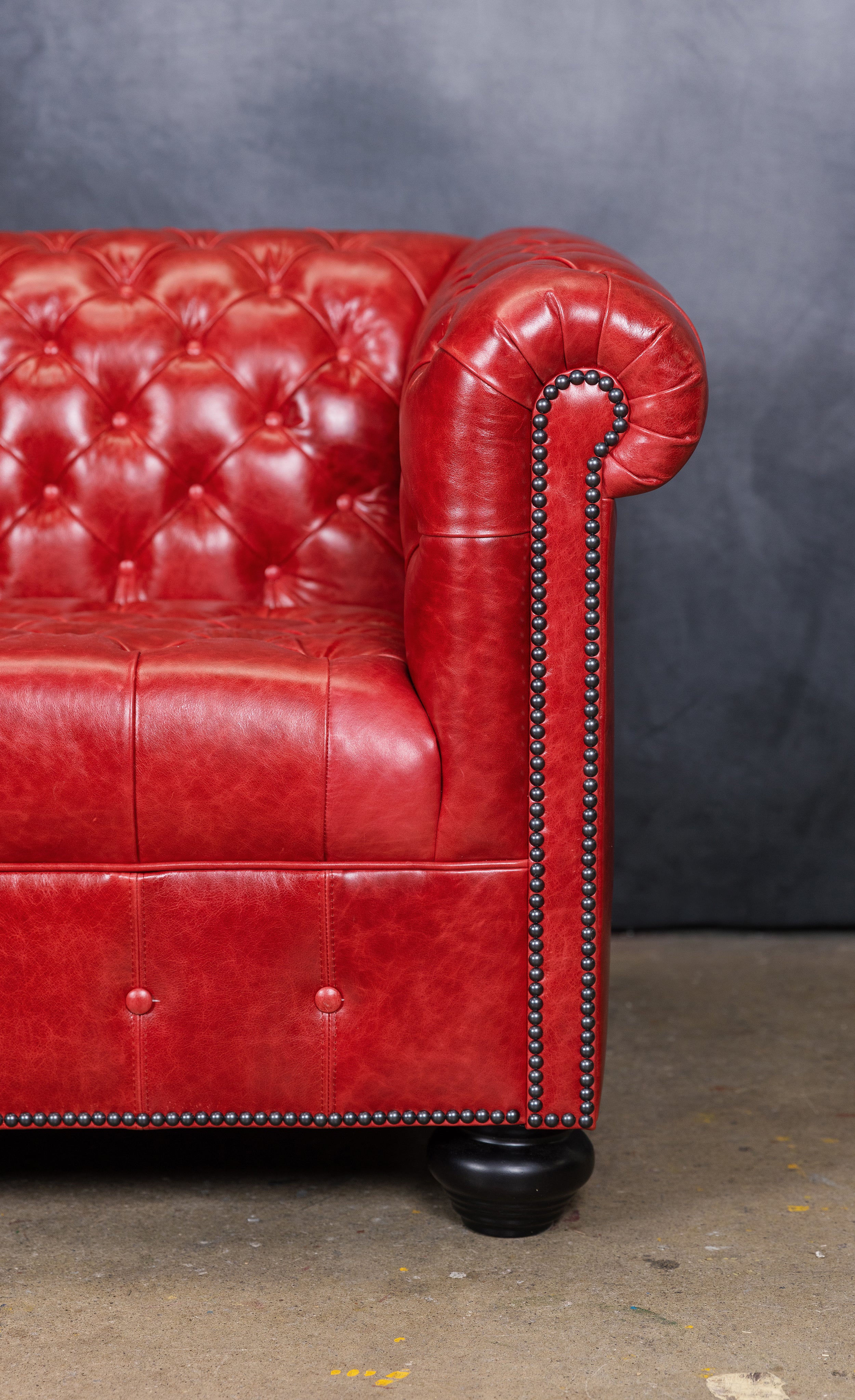 WALL STREET LEATHER SOFA