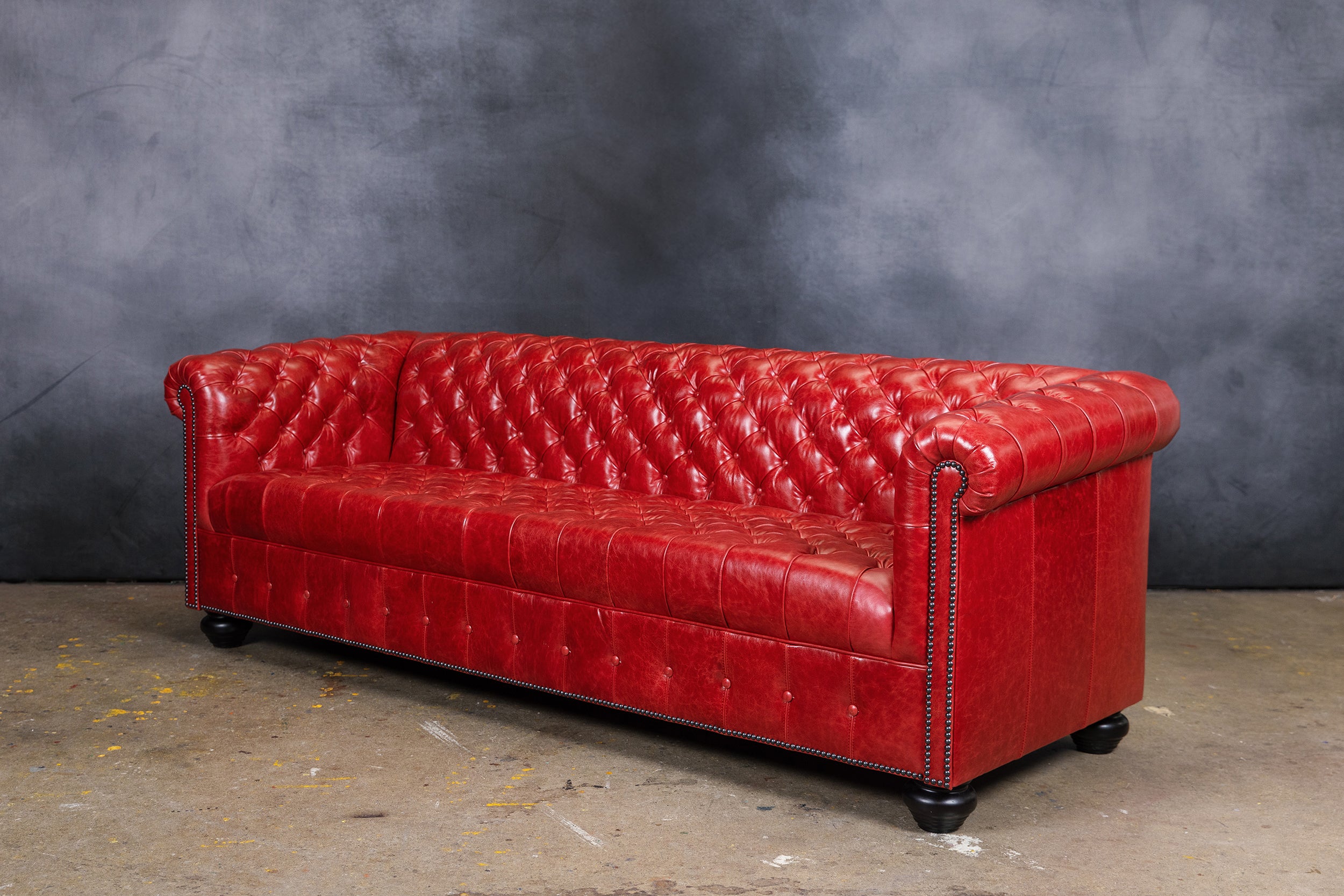 WALL STREET LEATHER SOFA