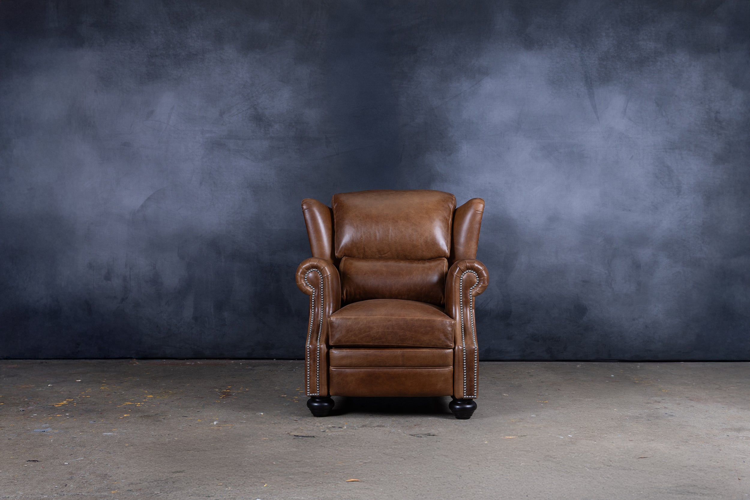 BRANDO LEATHER RECLINER CHAIR