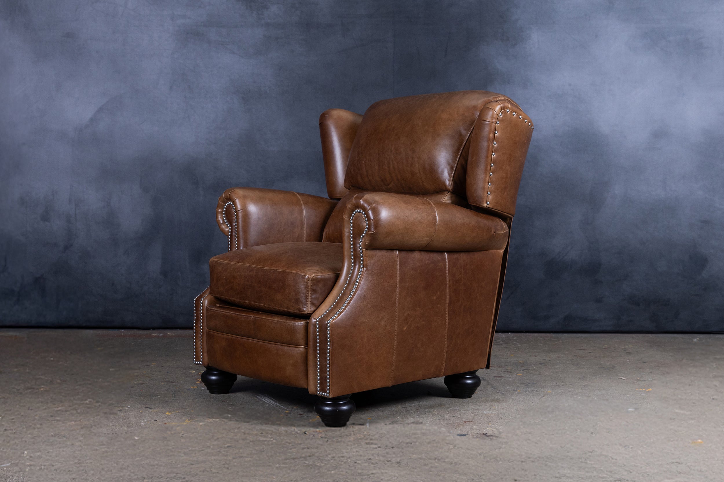 BRANDO LEATHER RECLINER CHAIR