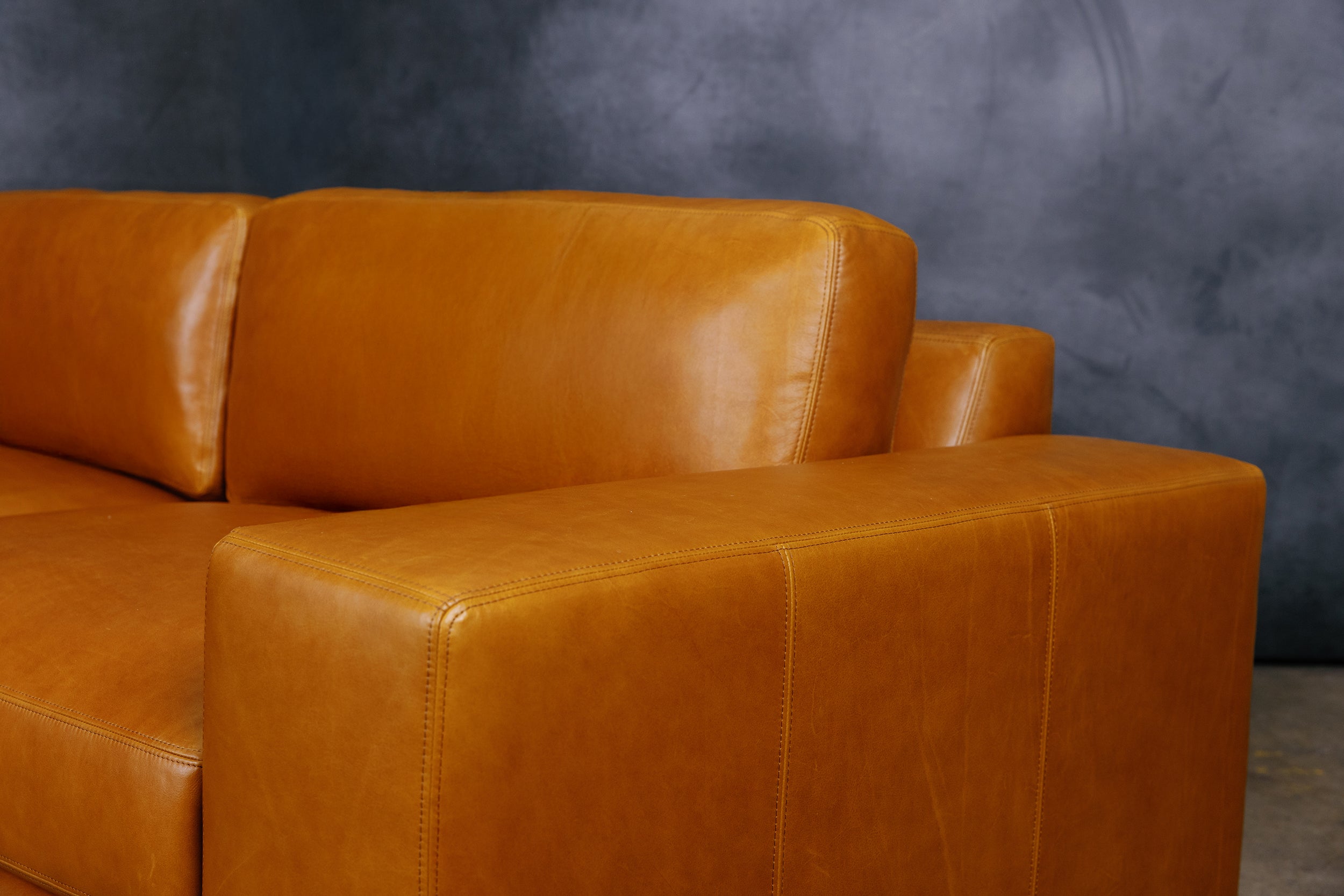 STOCKHOLM LEATHER SOFA