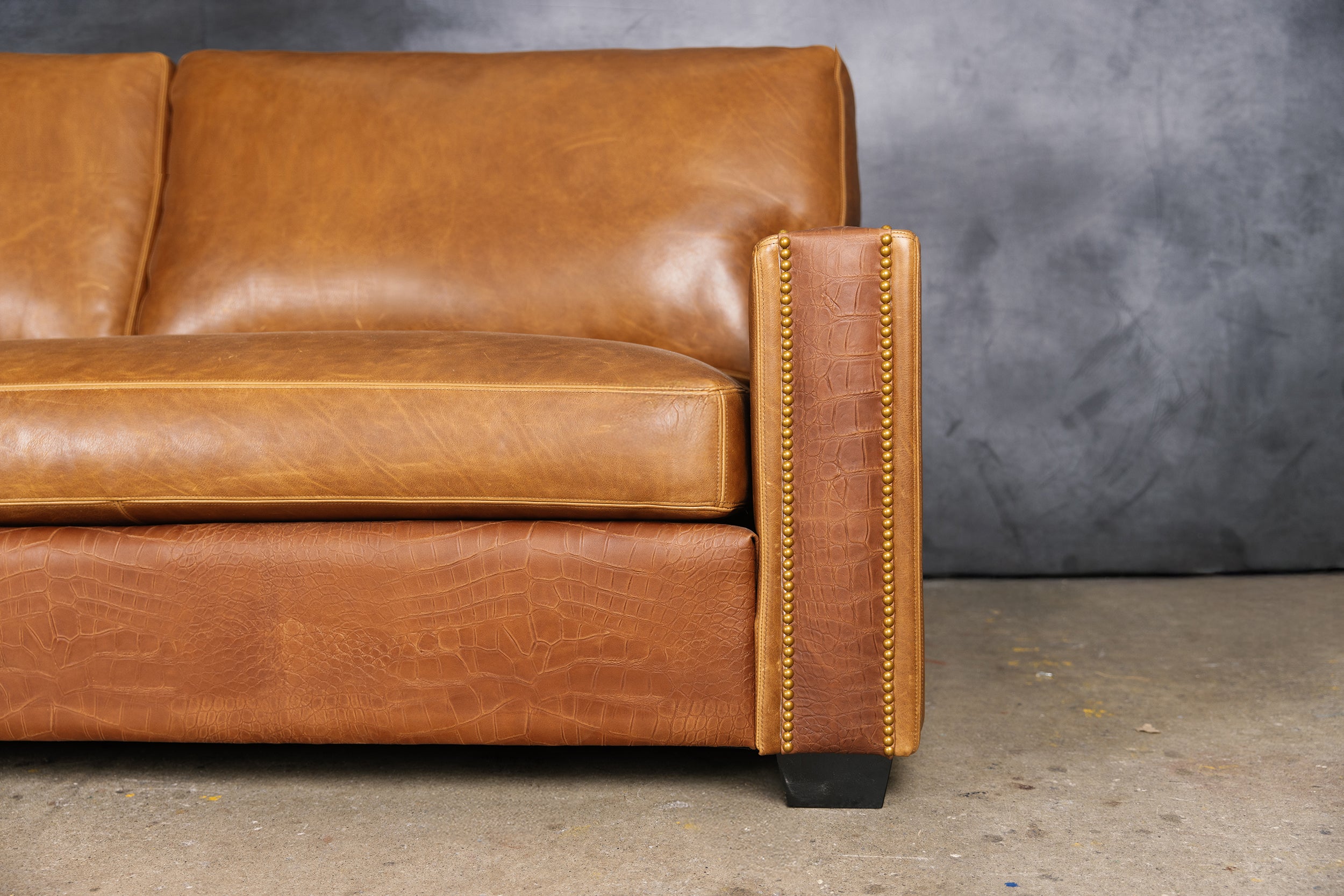 CHARTWELL LIMITED EDITION FULL GRAIN CROCODILE EDITION