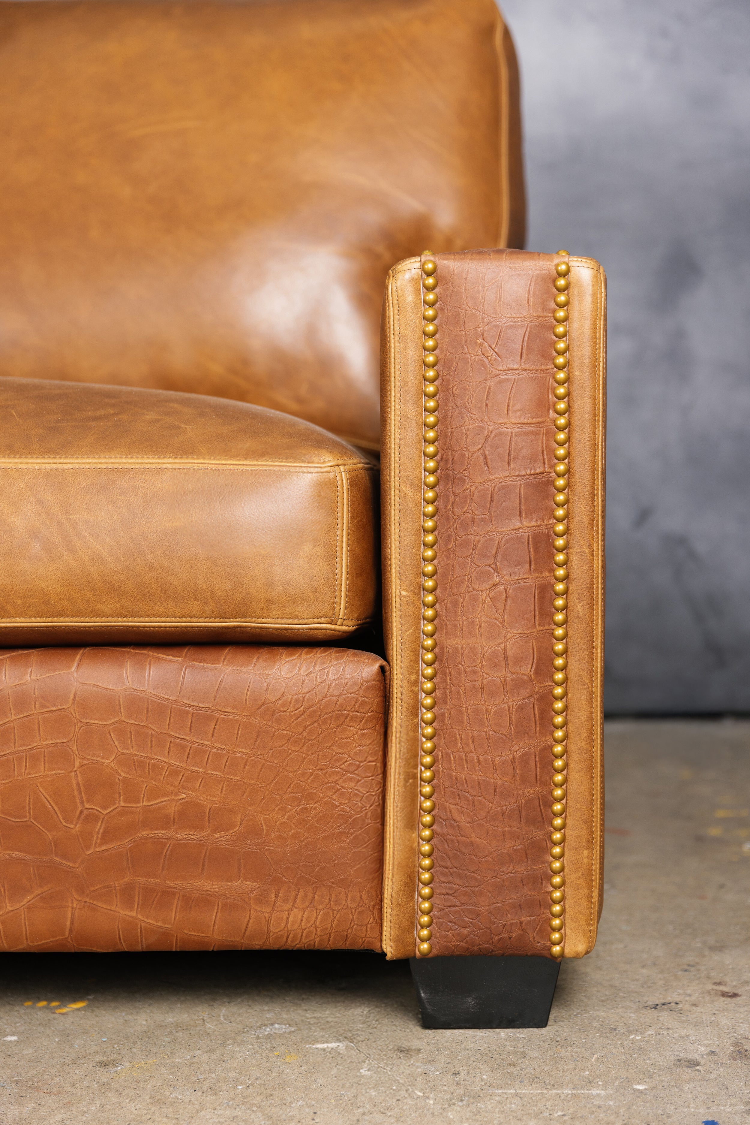 CHARTWELL LIMITED EDITION FULL GRAIN CROCODILE EDITION