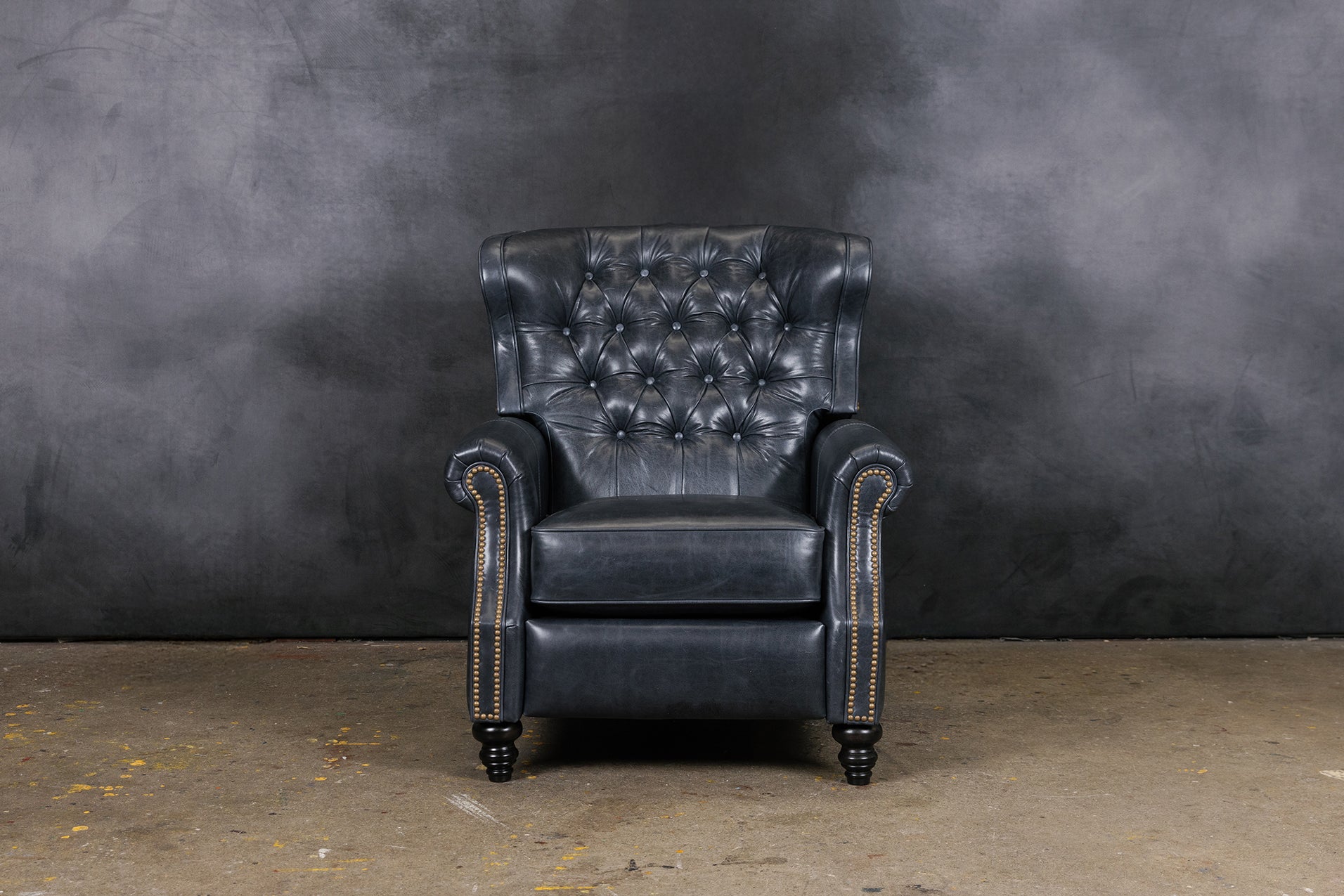 CHAMBERLAIN RECLINER