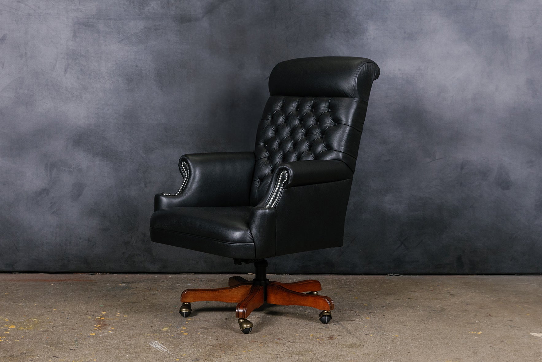 CONGRESSMAN OFFICE CHAIR