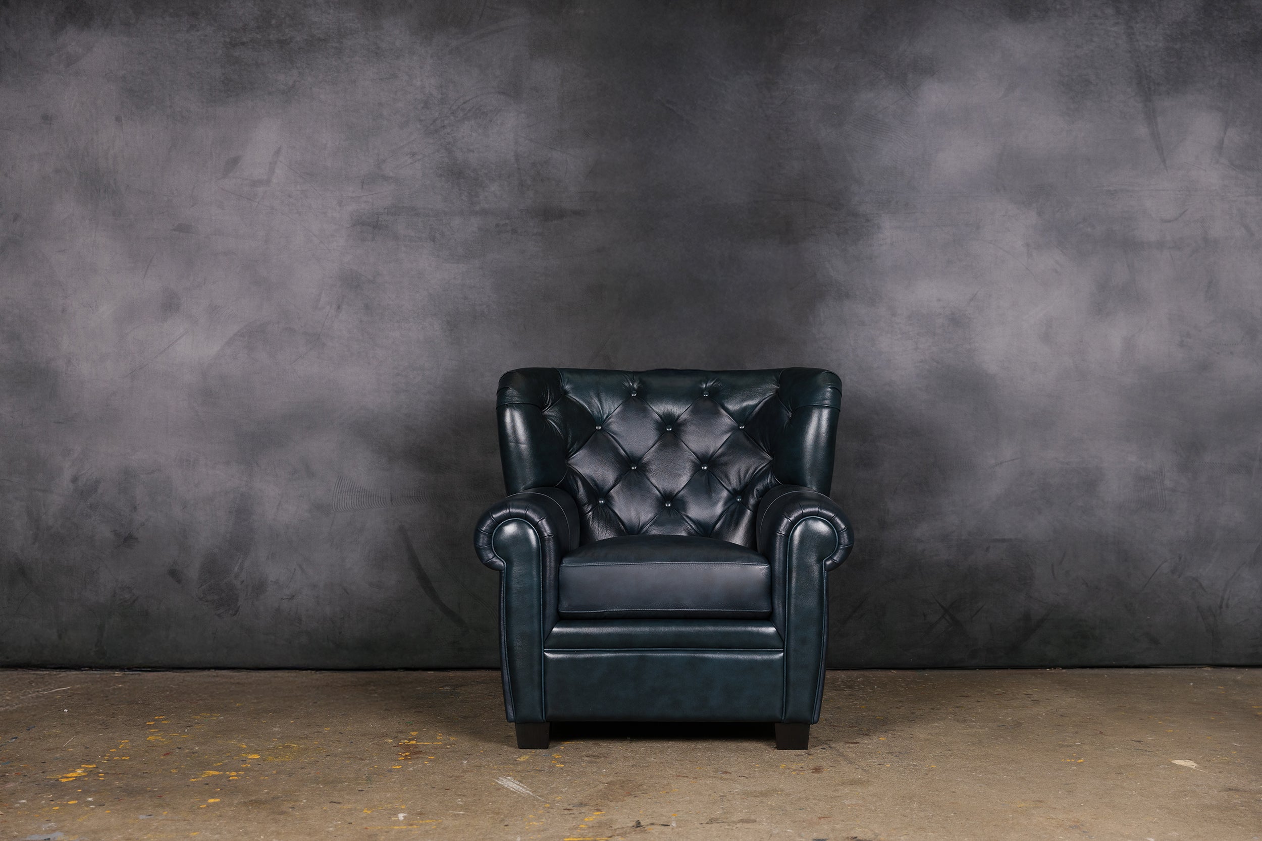 WINSTON CHURCHILL CHAIR FLOOR MODEL