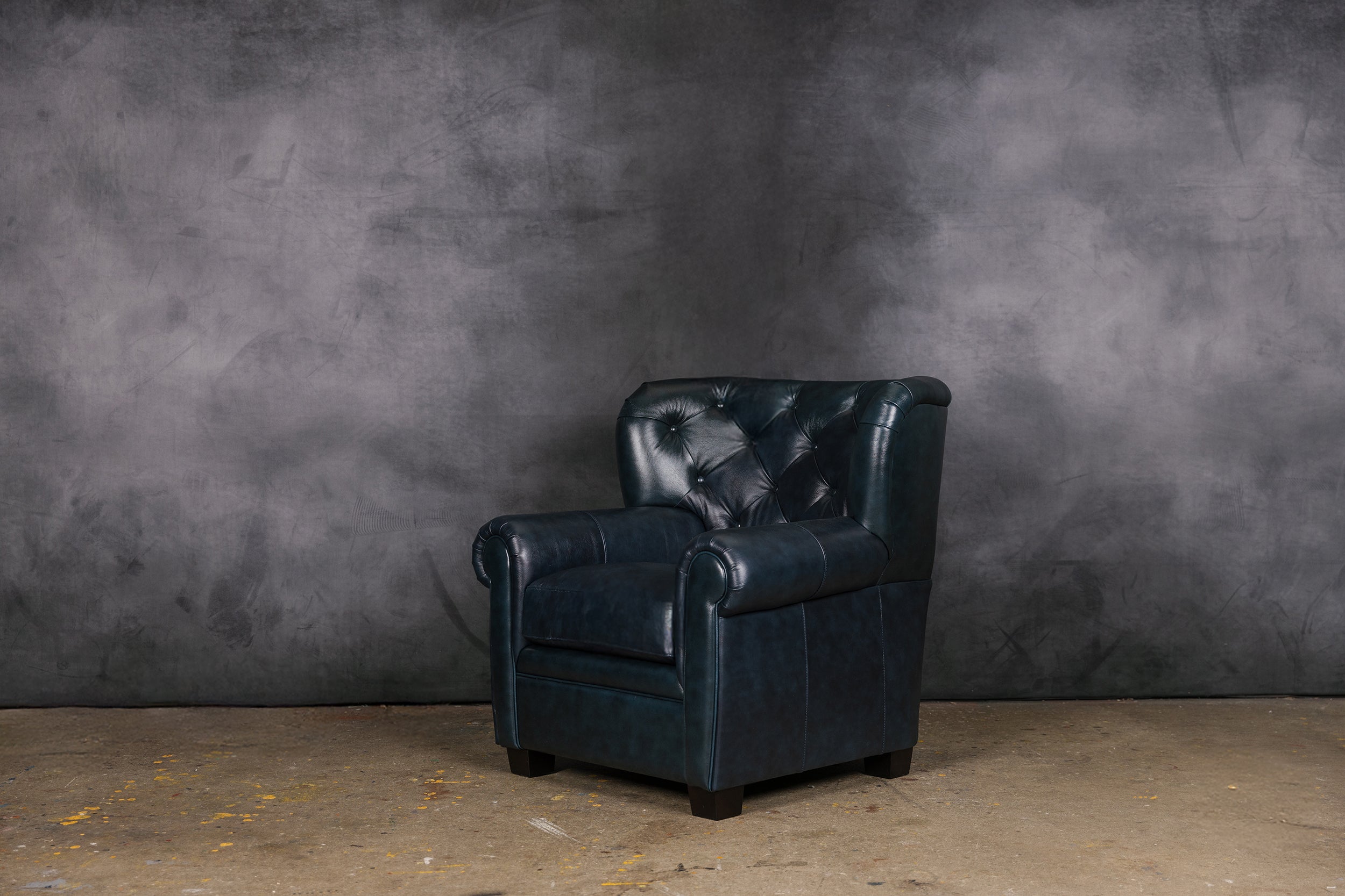 WINSTON CHURCHILL CHAIR FLOOR MODEL