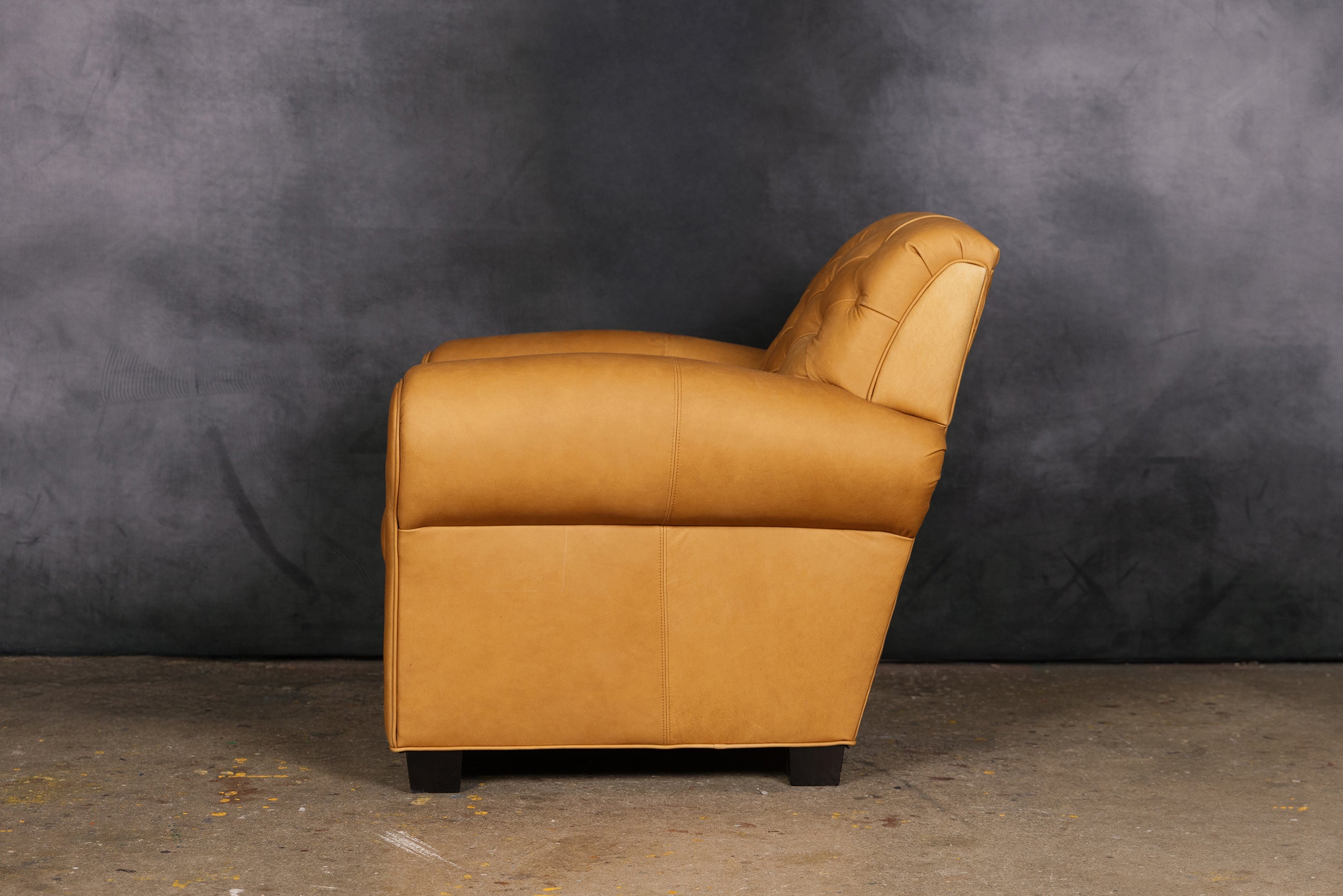 BACHELOR TUFTED BACK CHAIR