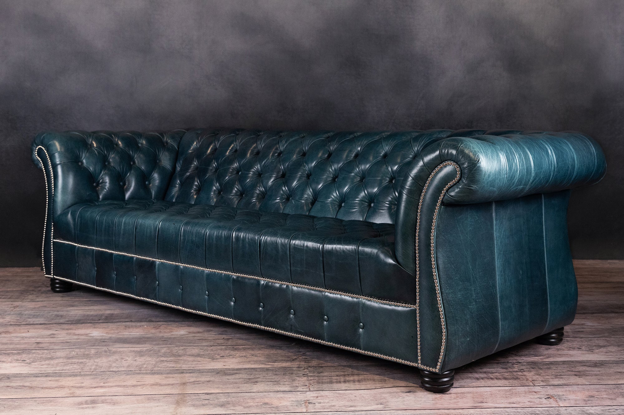 LEATHER SOFA 