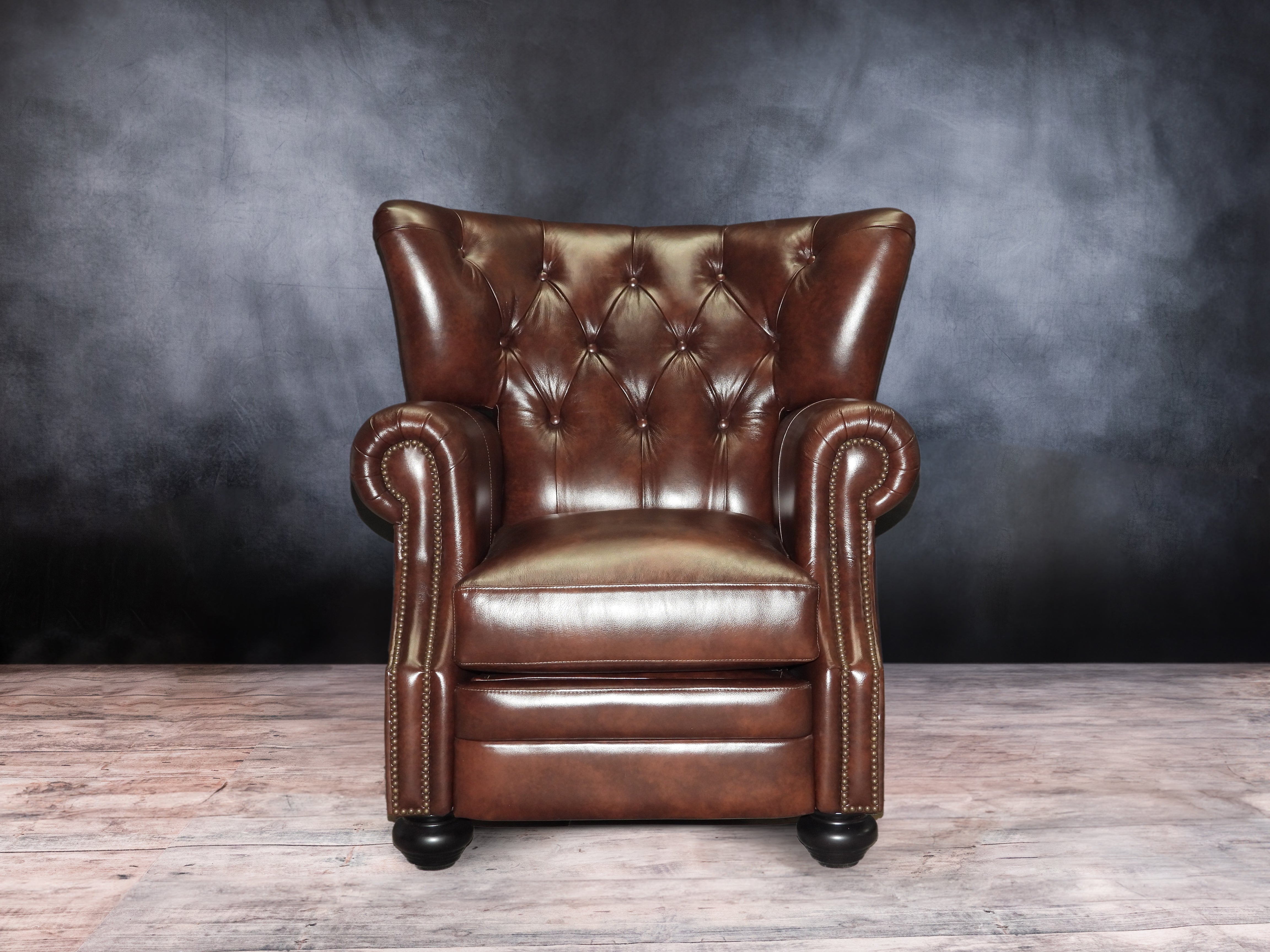 AFICIONADO LEATHER RECLINER CHAIR