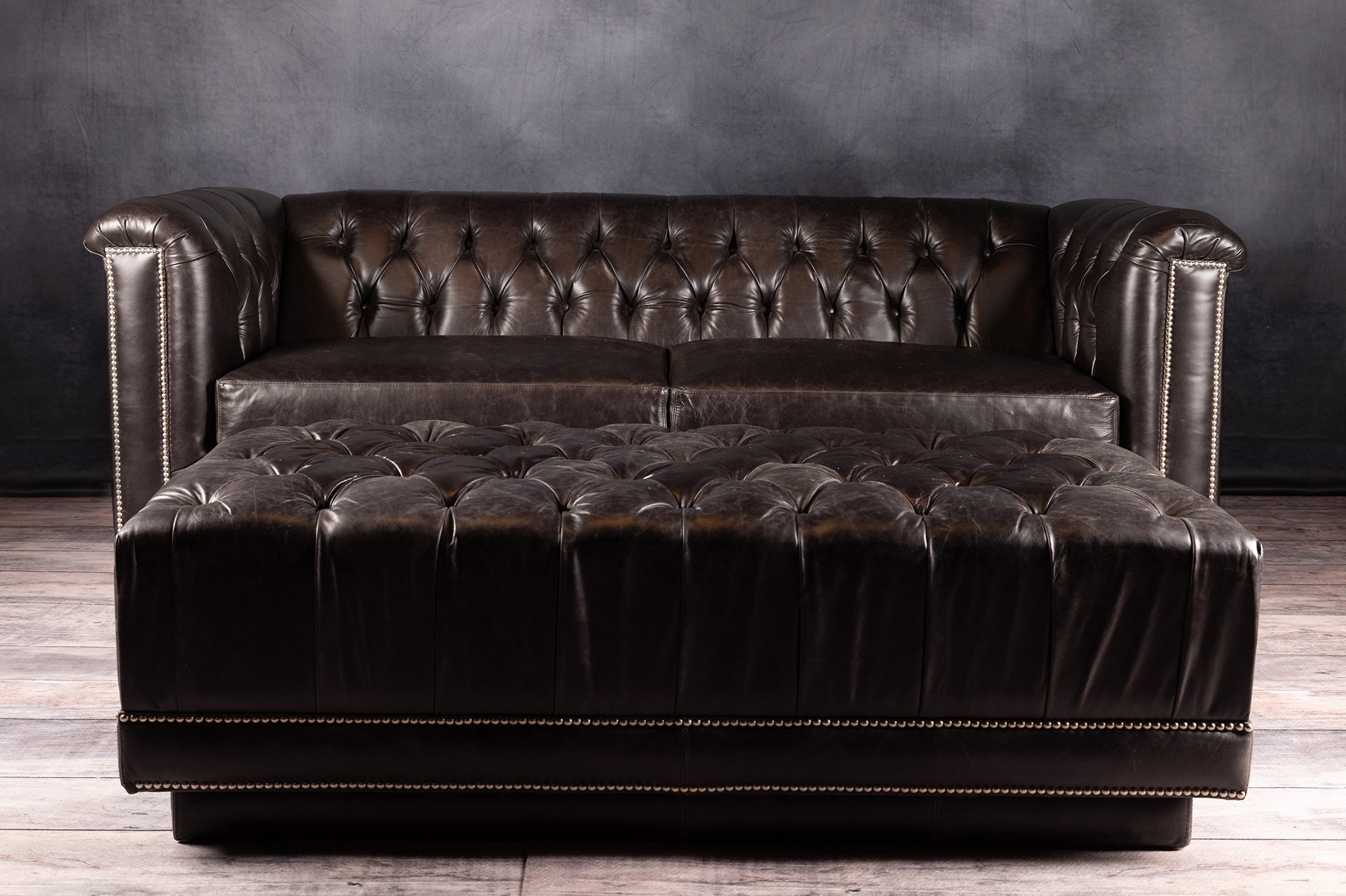 LEATHER SOFA 