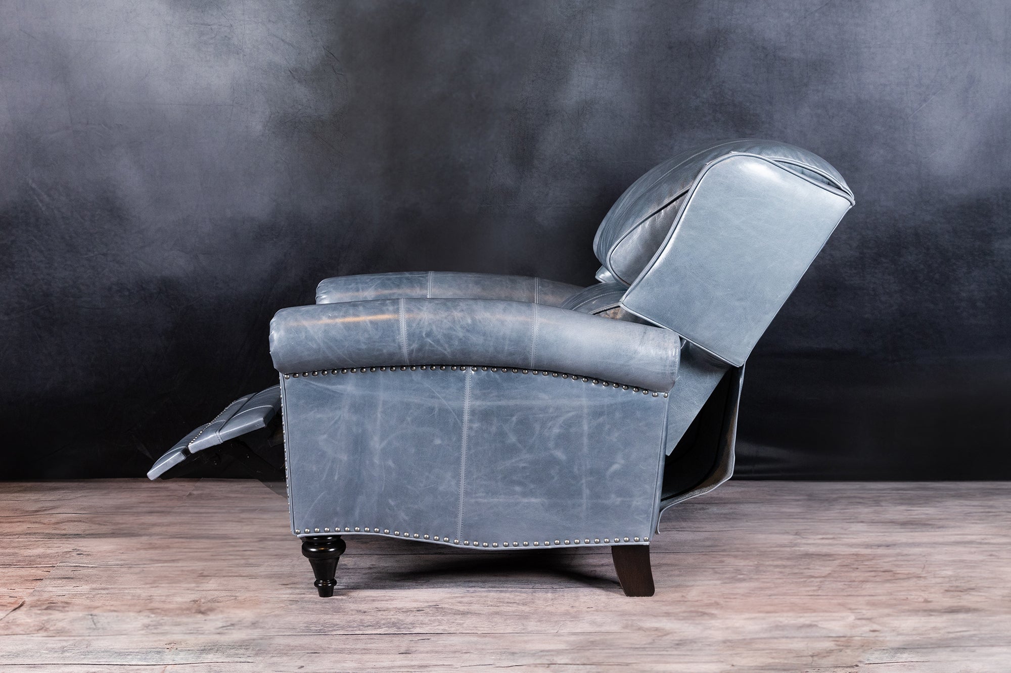 FAUTEUIL INCLINABLE JAMISON À OREILLES