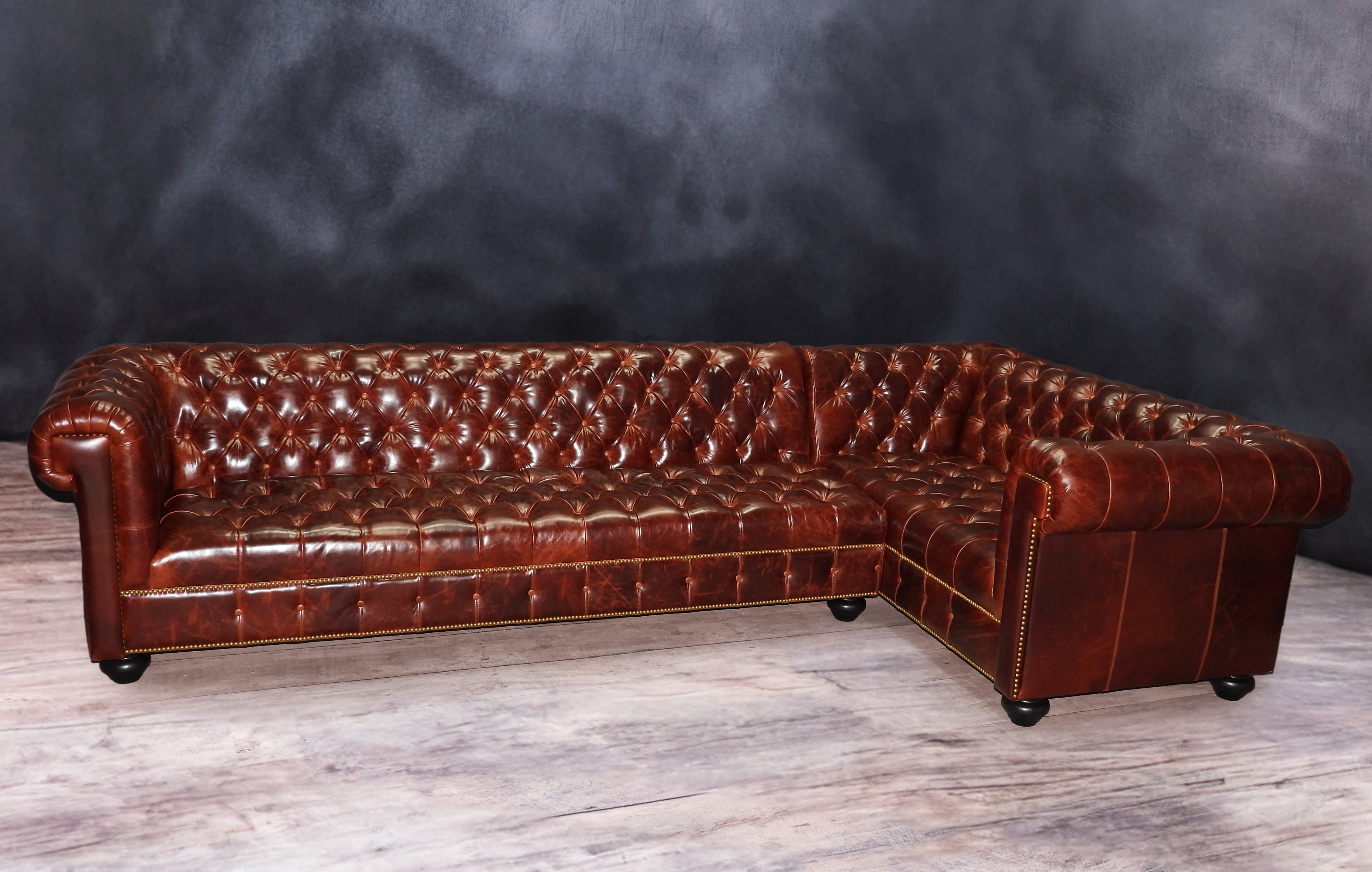 KING RICHARD LEATHER SECTIONAL