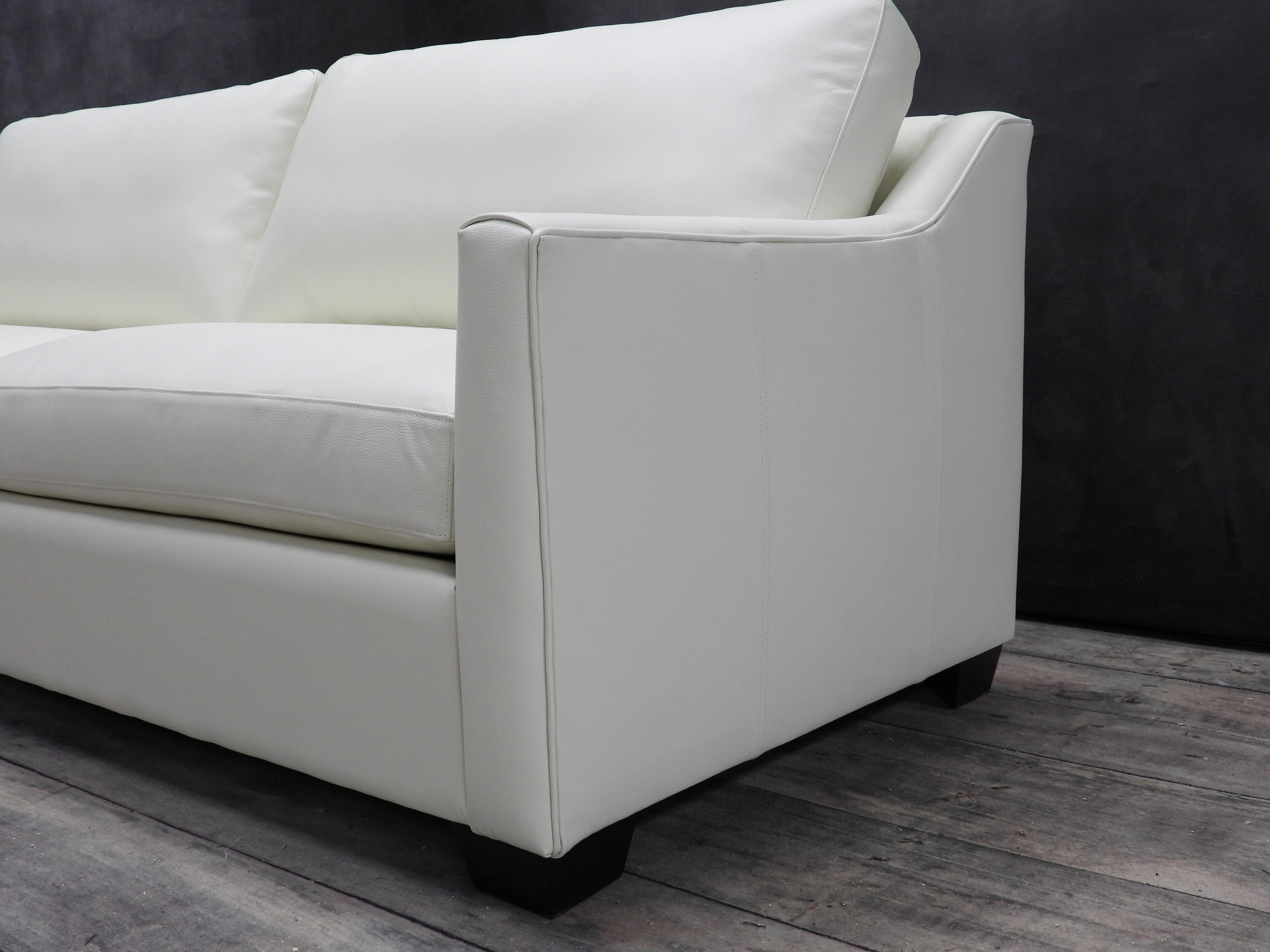 Canapé en cuir Lotus