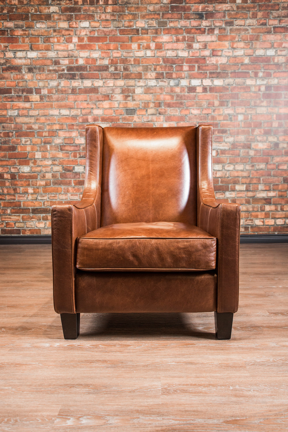 LOFT ACCENT LEATHER CHAIR