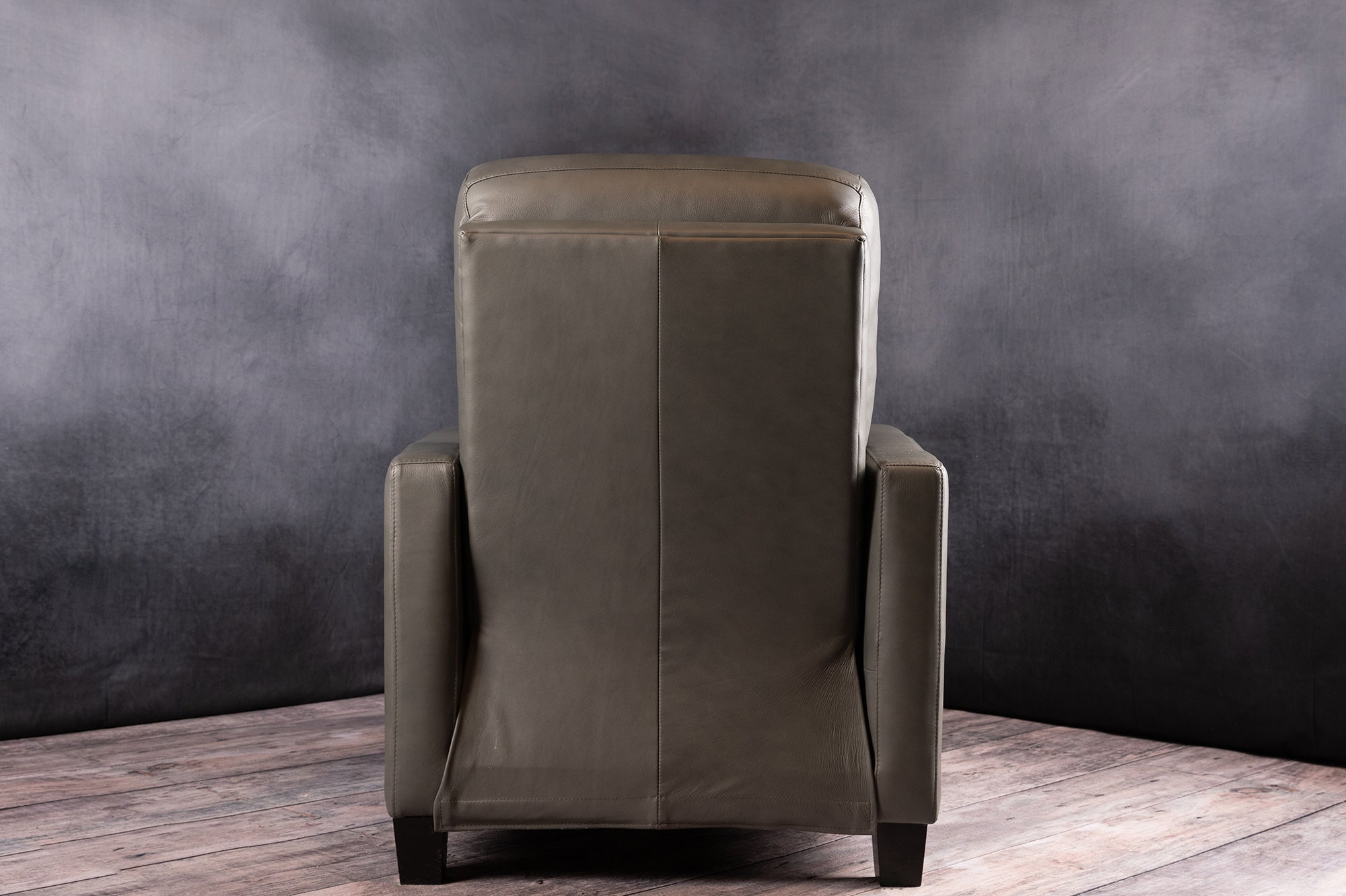 METRO RECLINER CHAIR