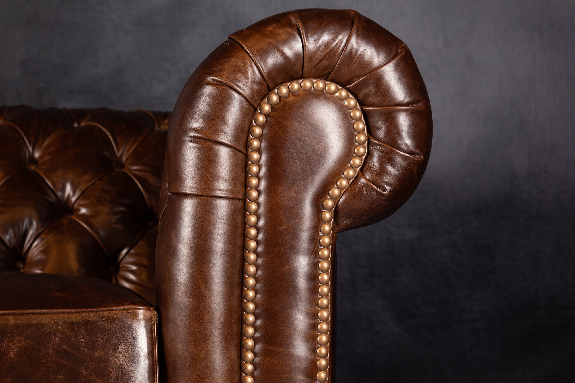 LEATHER SOFA 