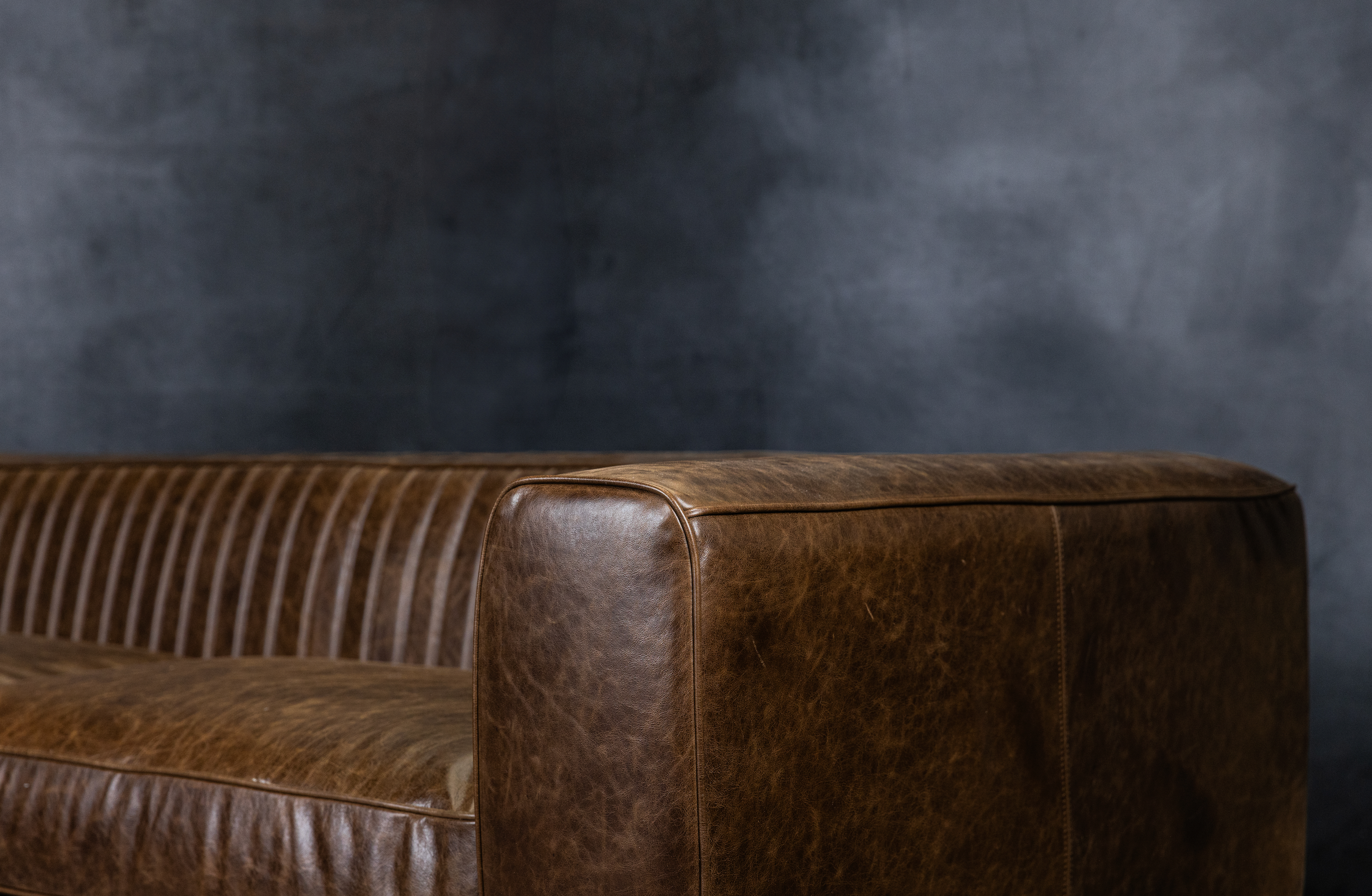 CANAPÉ EN CUIR SHELBY