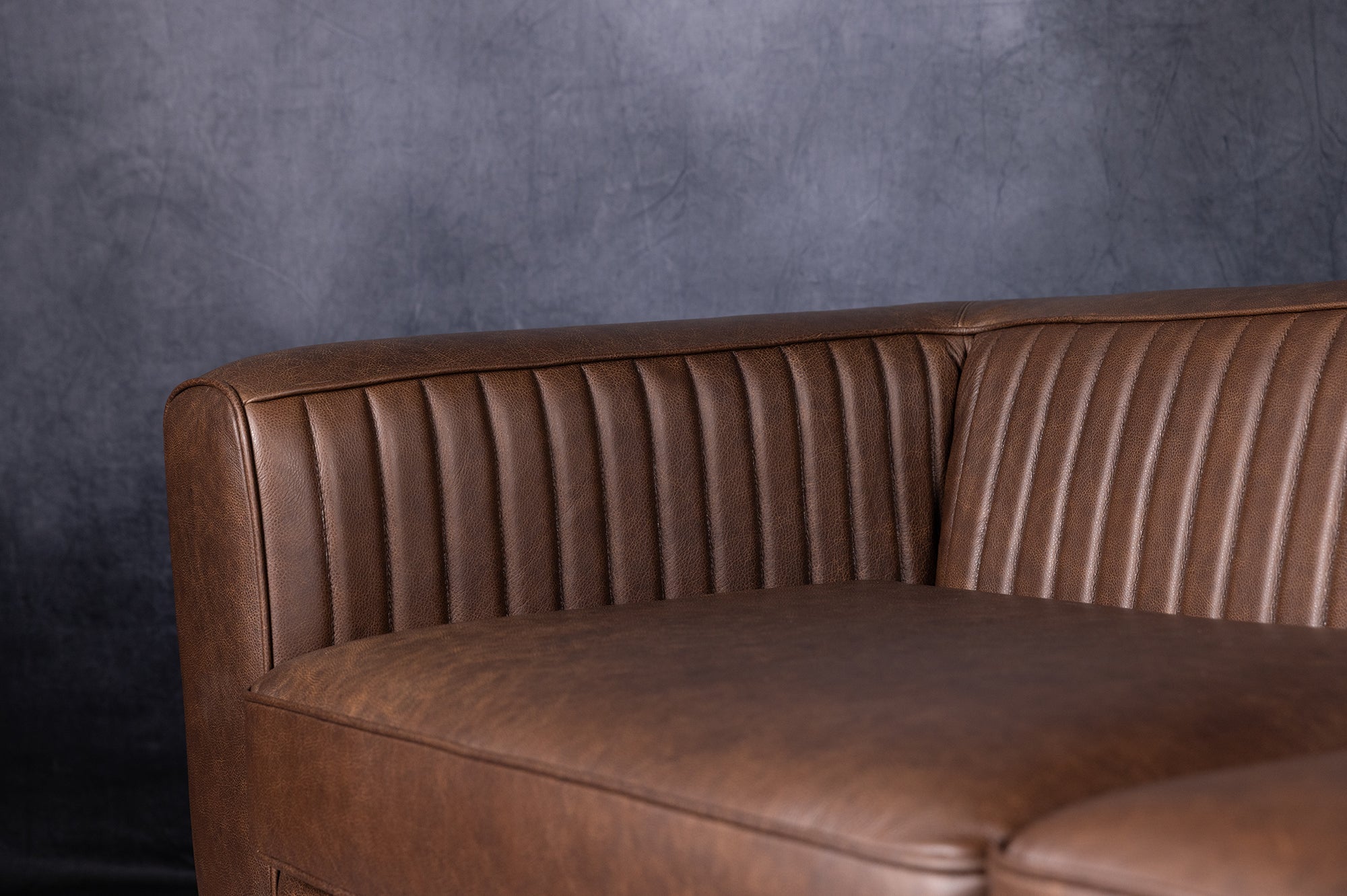SHELBY LEATHER SOFA