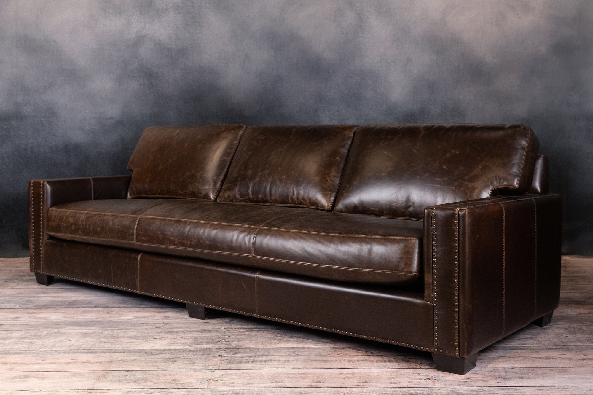 SIR CHARTWELL BENCH SEAT LEATHER SOFA