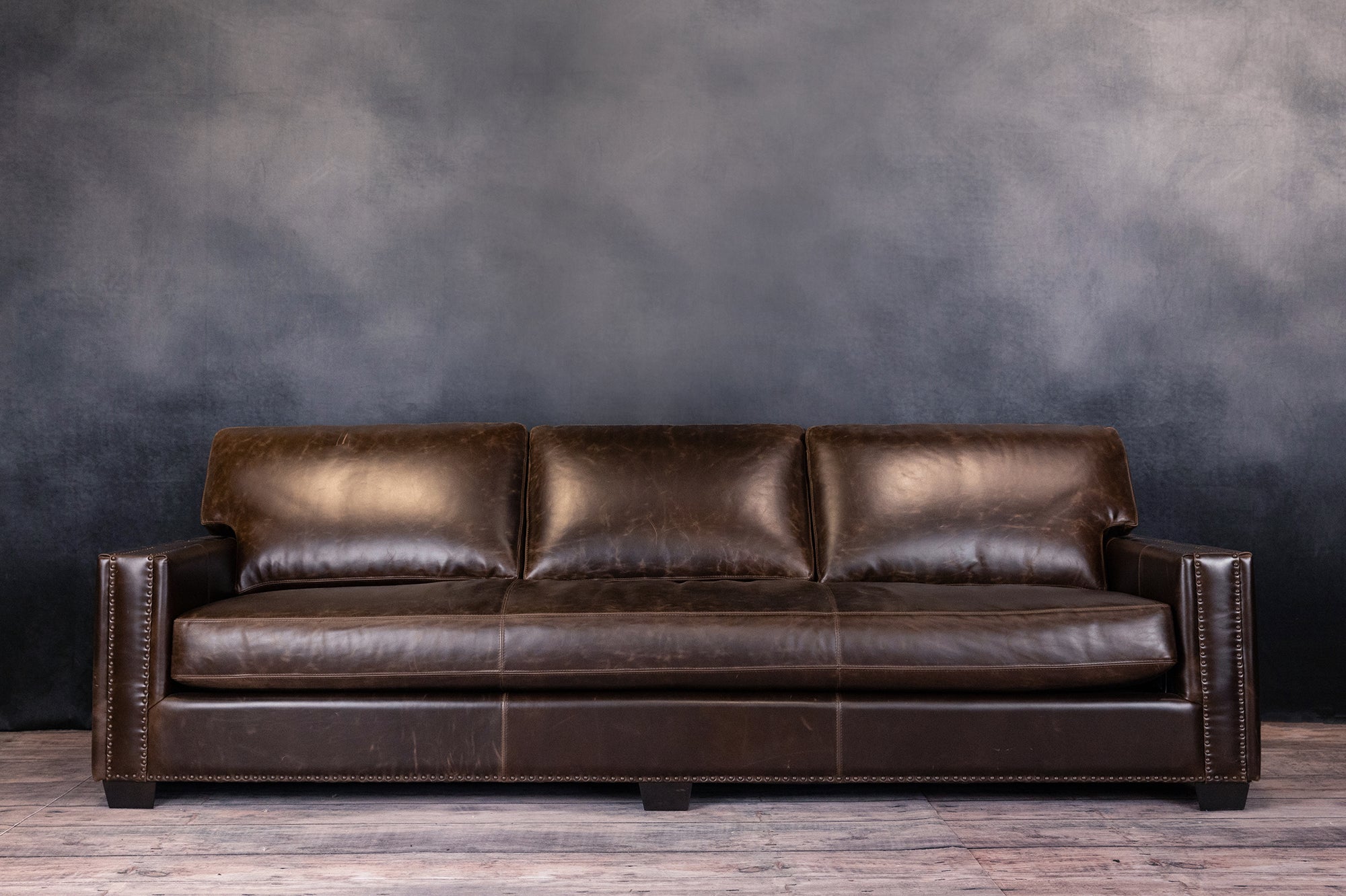 SIR CHARTWELL BENCH SEAT LEATHER SOFA