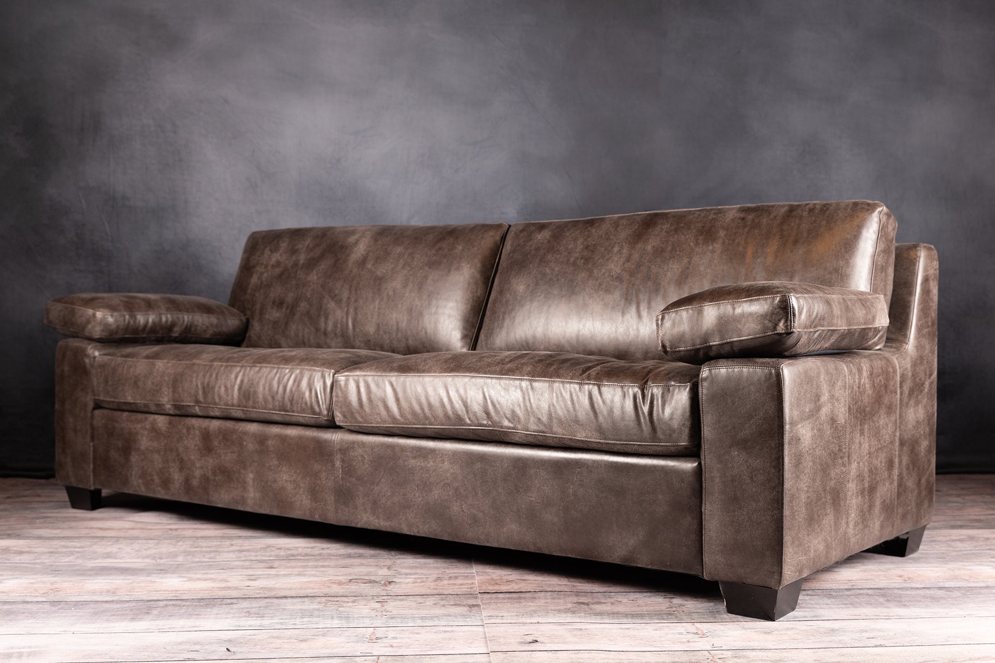 LEATHER SOFA 